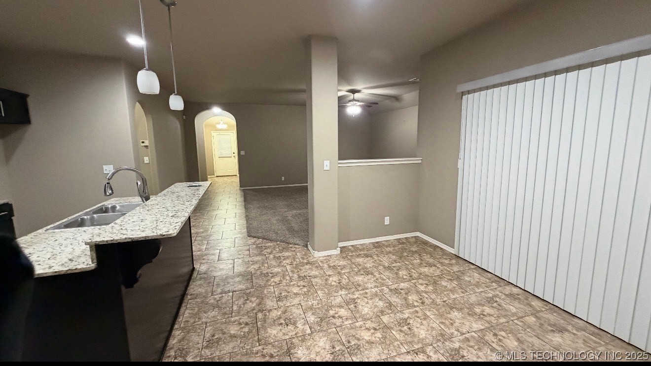 11112 N 146th East Avenue Property Photo 10