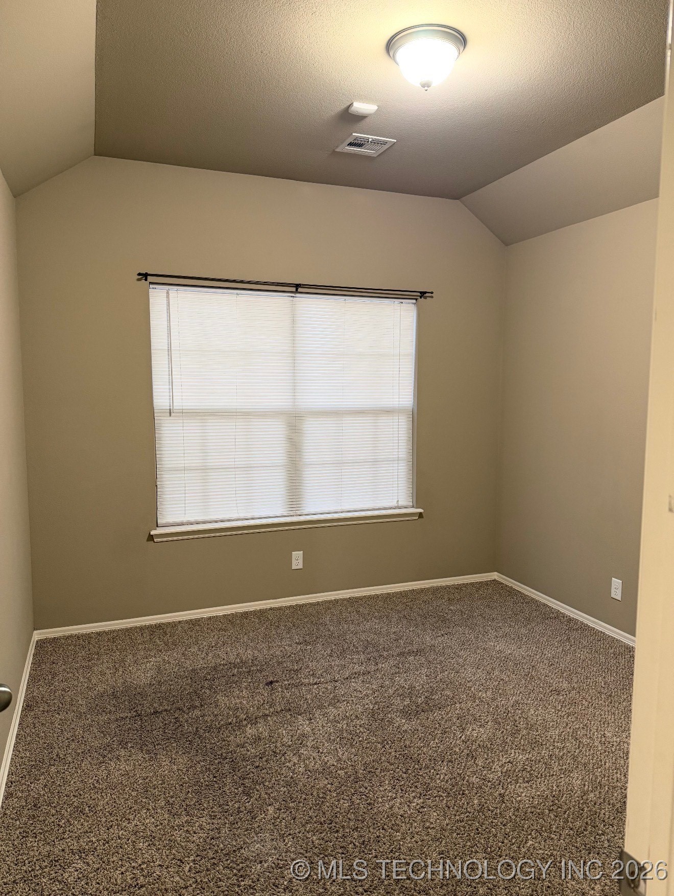 11112 N 146th East Avenue Property Photo 26