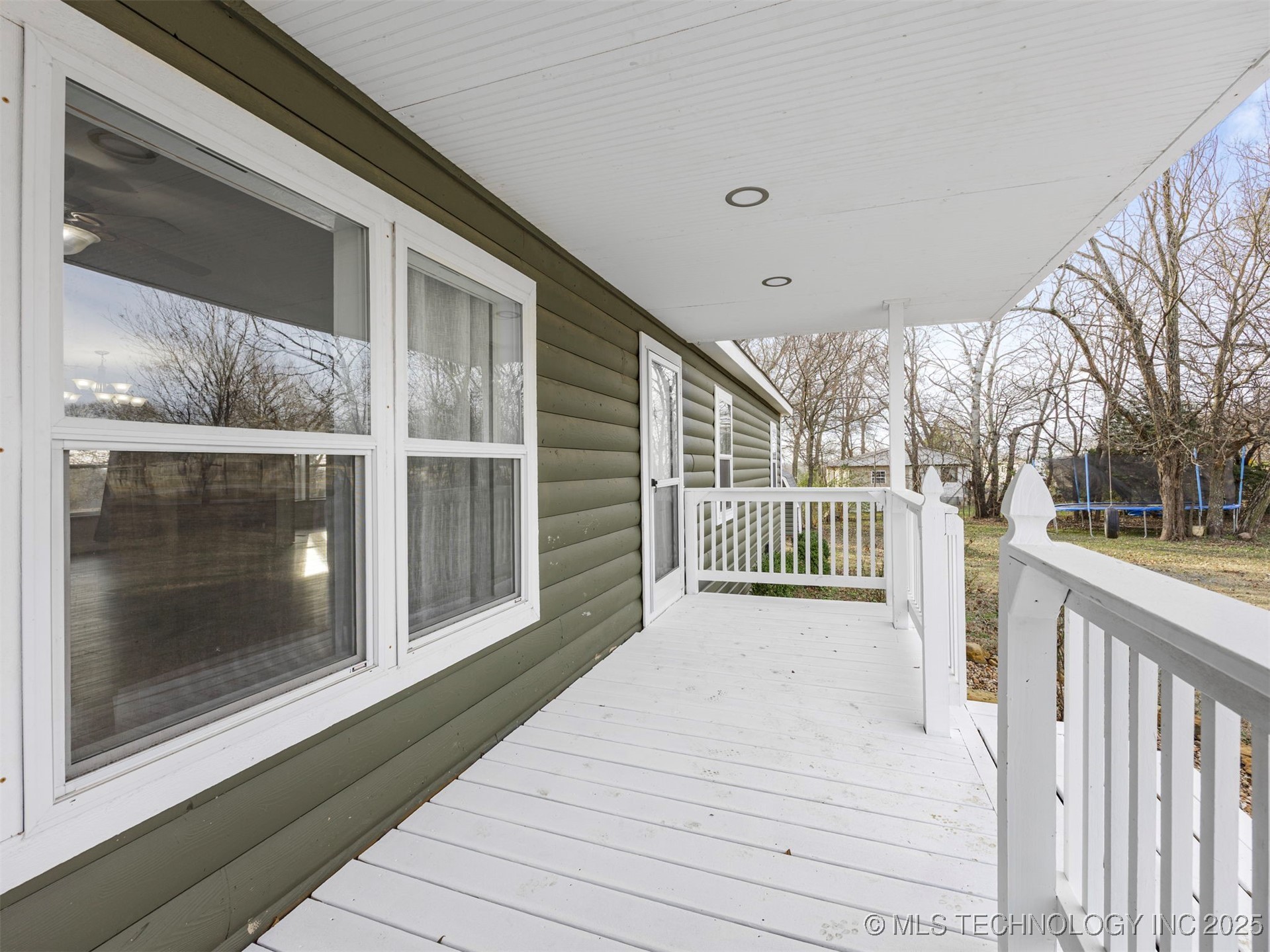 14716 E 400 Road Property Photo 4