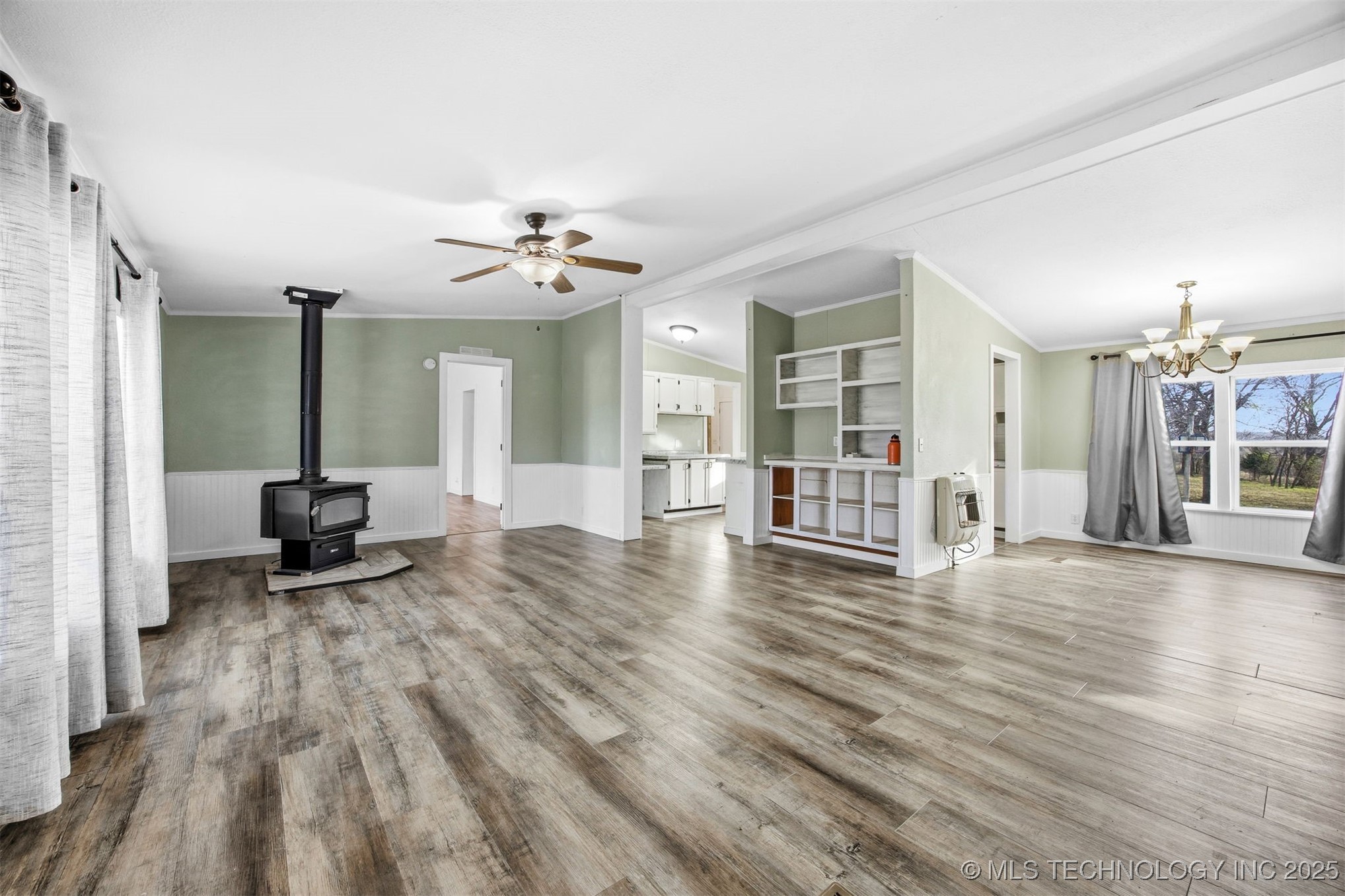 14716 E 400 Road Property Photo 6