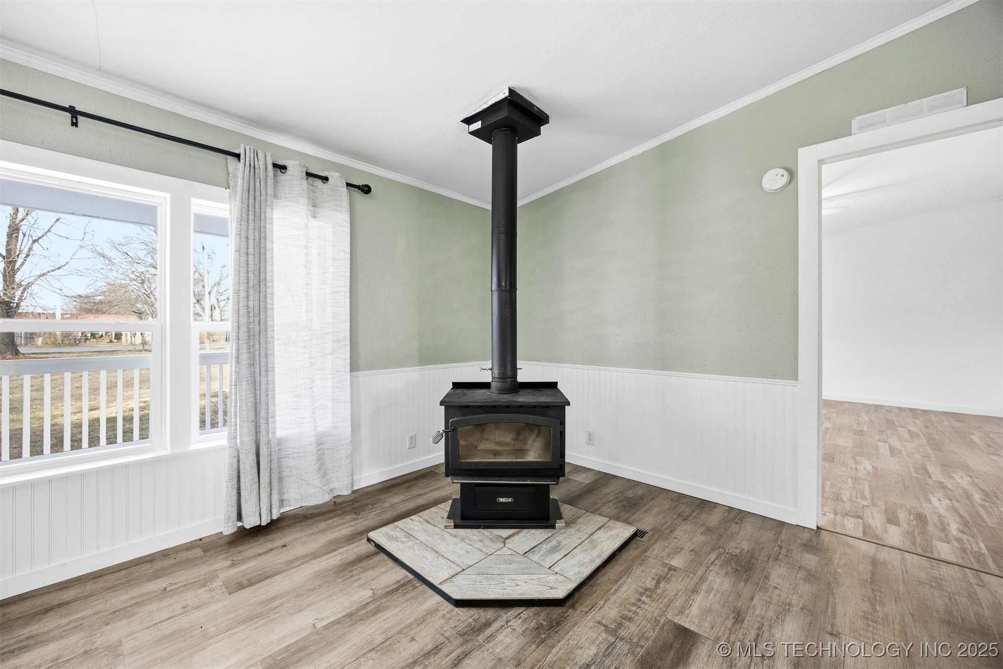 14716 E 400 Road Property Photo 8