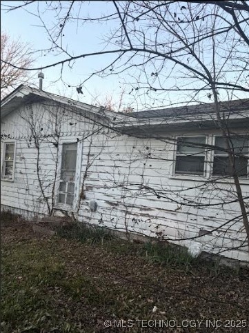 5 S Orphan Street Property Photo 3