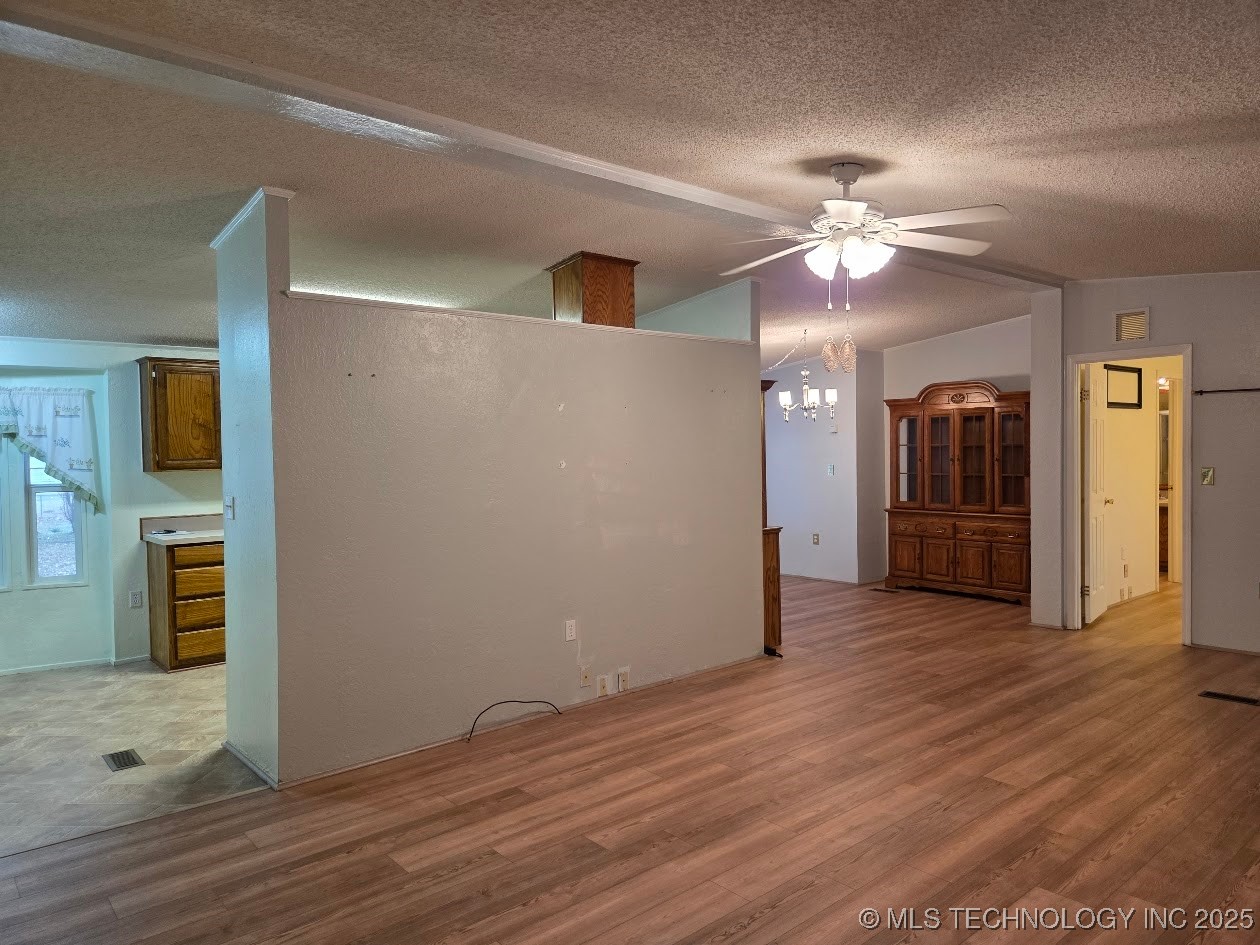 420828 E 1143 Road Property Photo 11