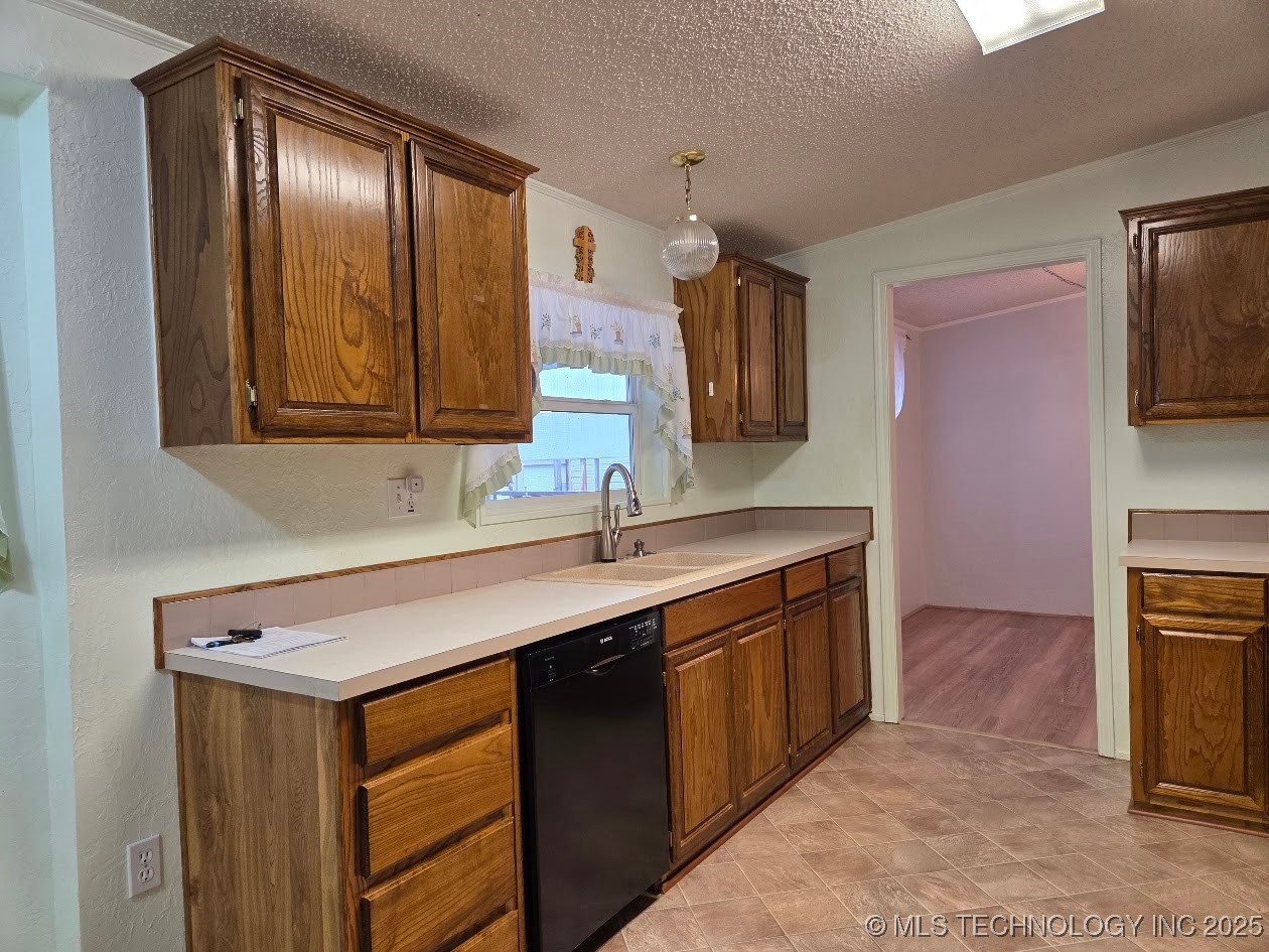 420828 E 1143 Road Property Photo 17