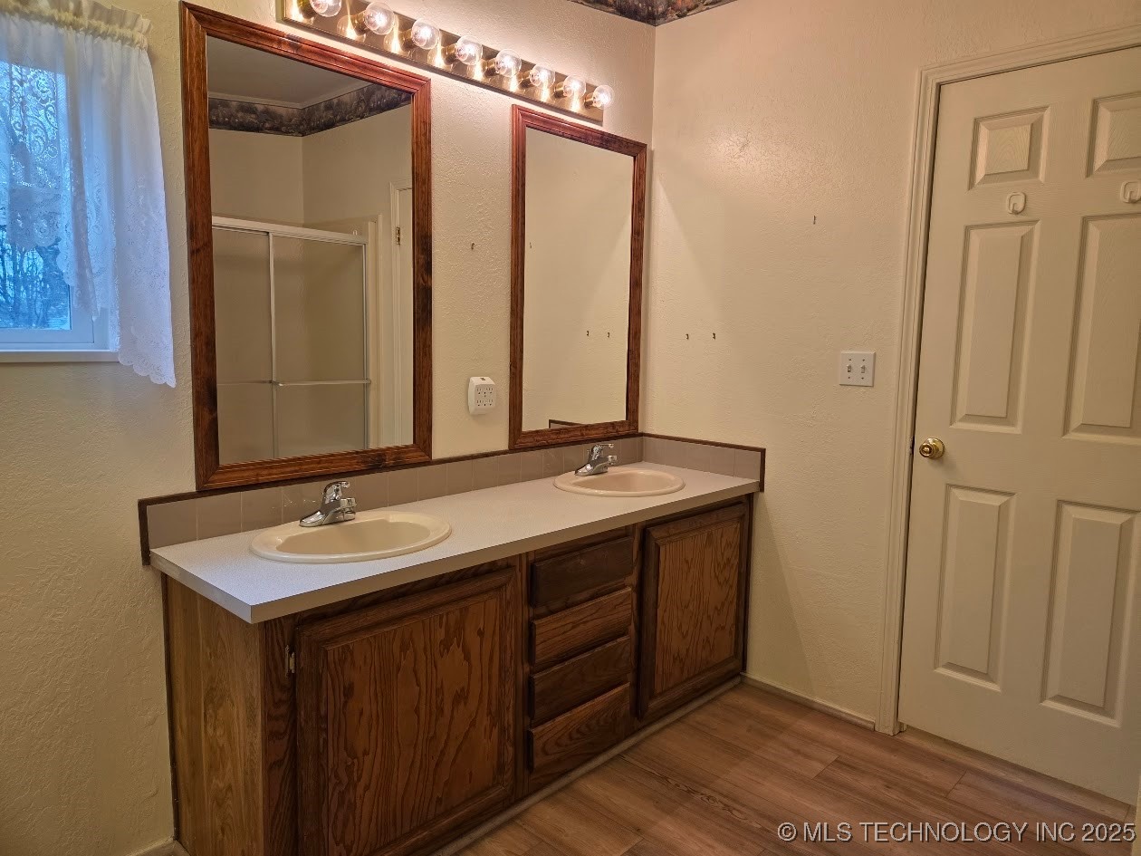 420828 E 1143 Road Property Photo 24