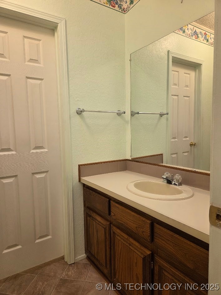 420828 E 1143 Road Property Photo 37