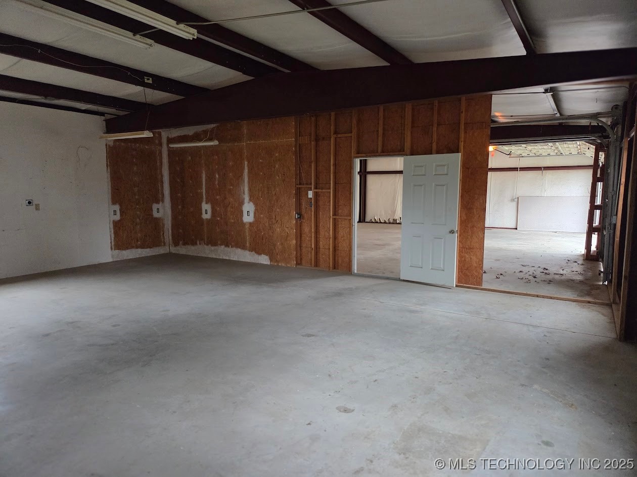420828 E 1143 Road Property Photo 52