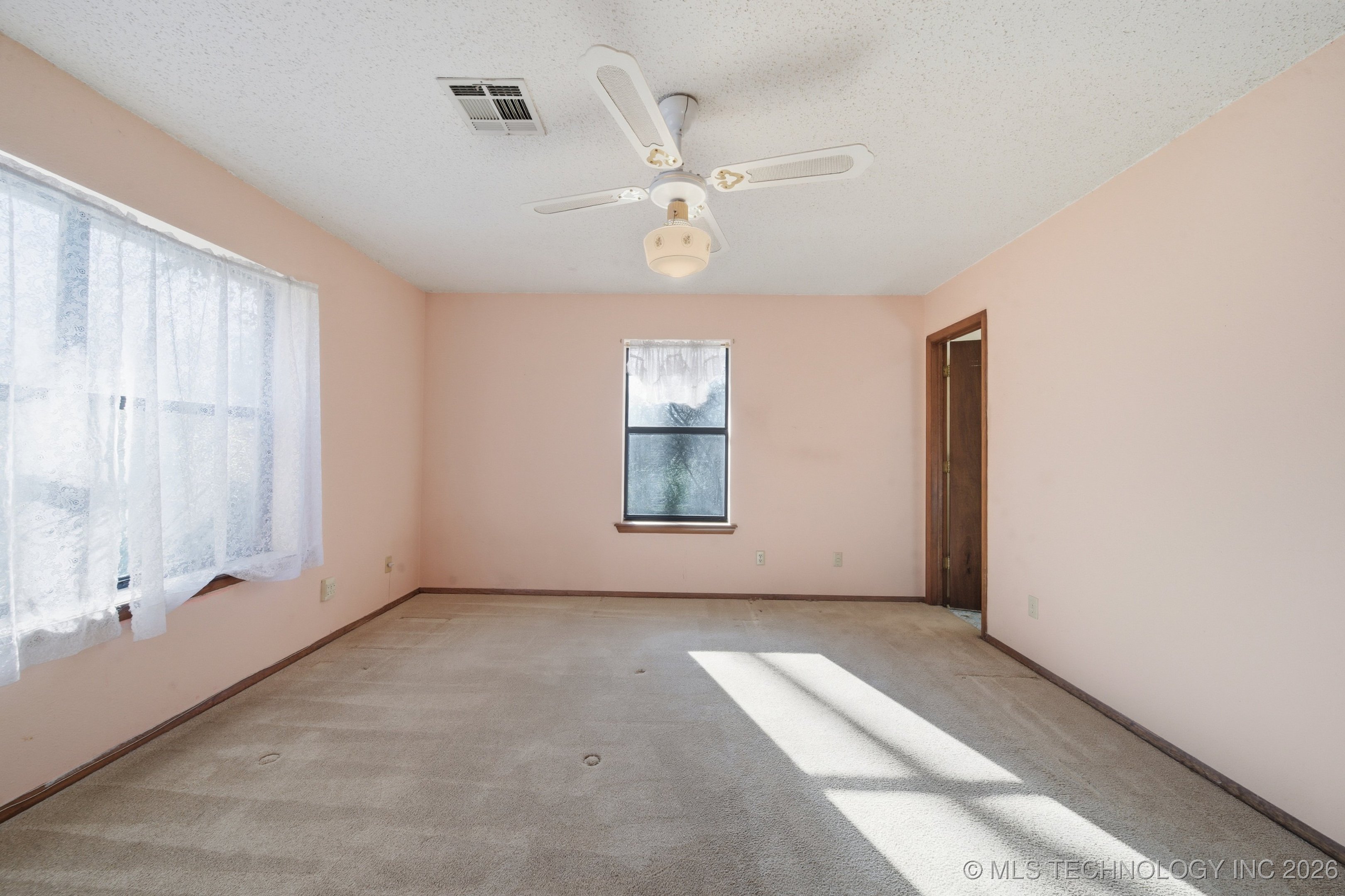 19549 S 250 Road Property Photo 20