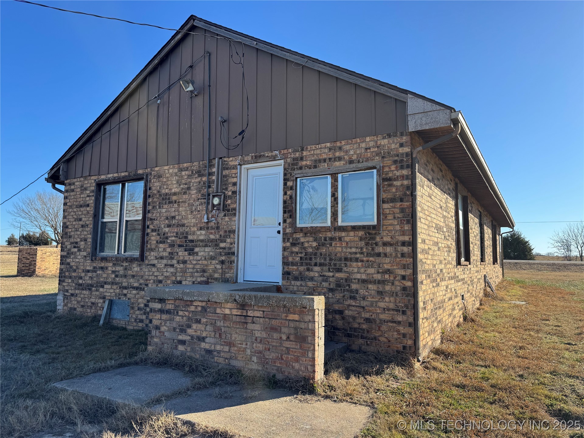 11185 State Highway 99 Highway Property Photo 7