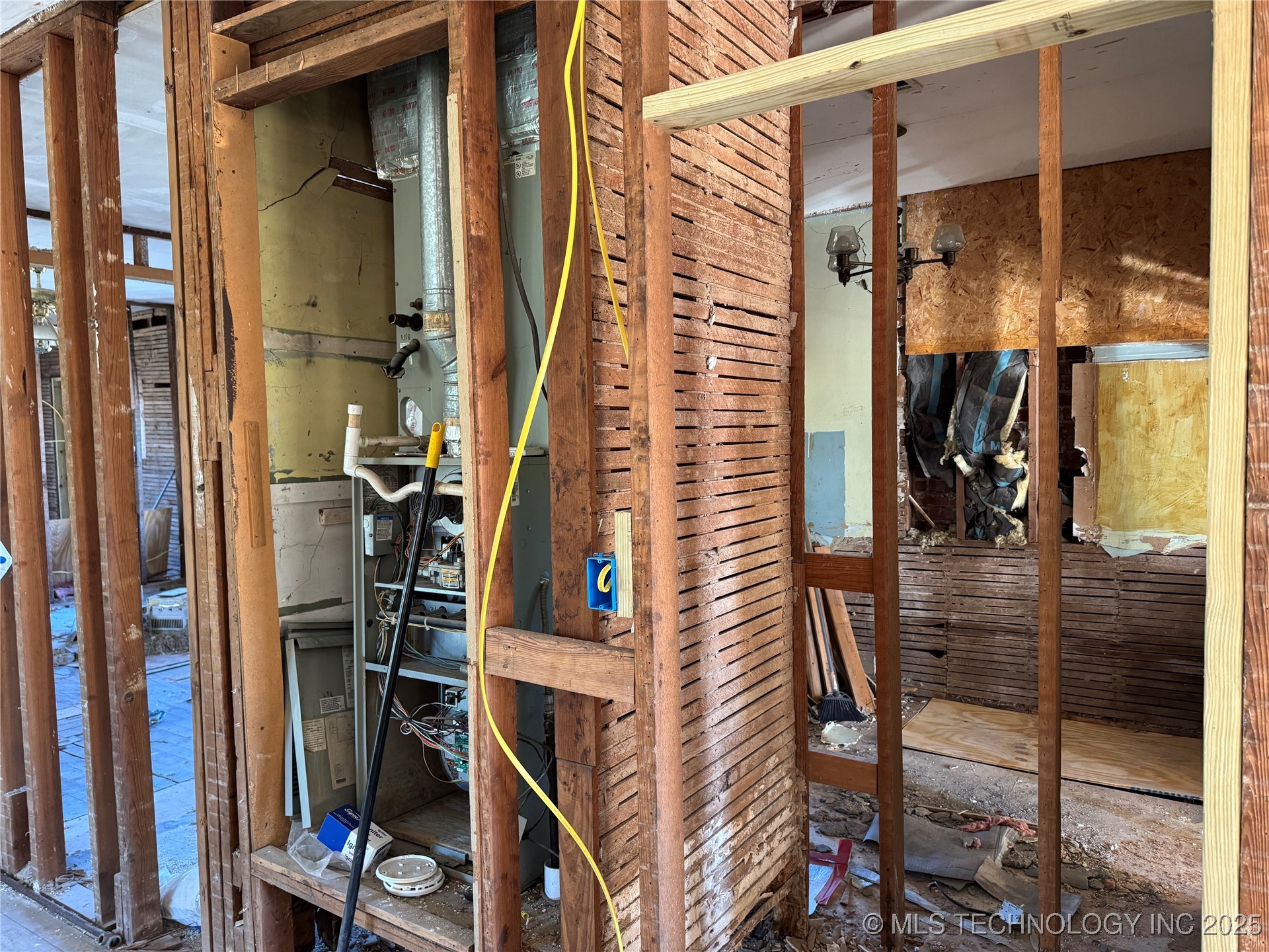 11185 State Highway 99 Highway Property Photo 25