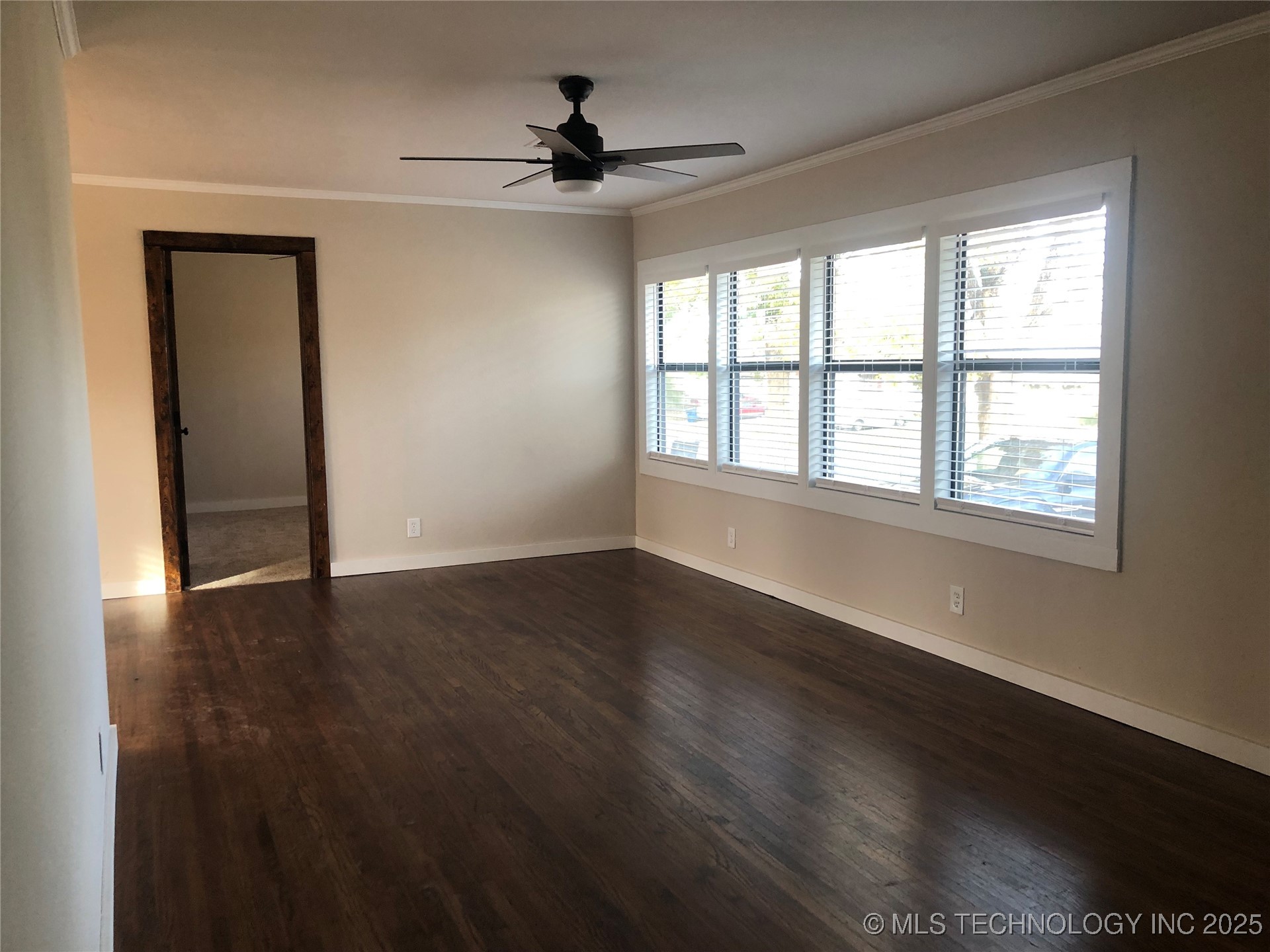 1814 N Jamestown Avenue Property Photo 6