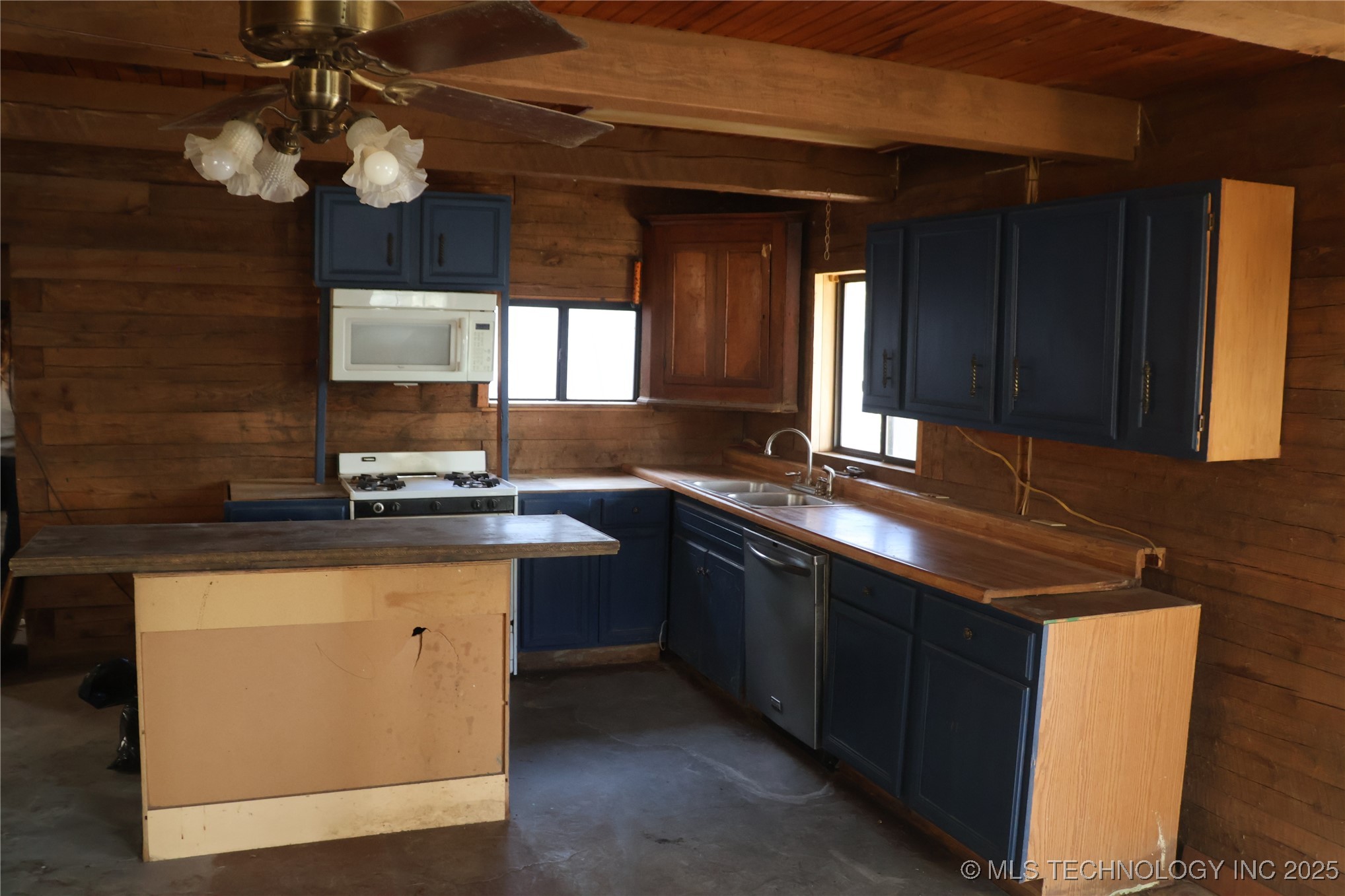 13695 Ne 173rd Property Photo 11