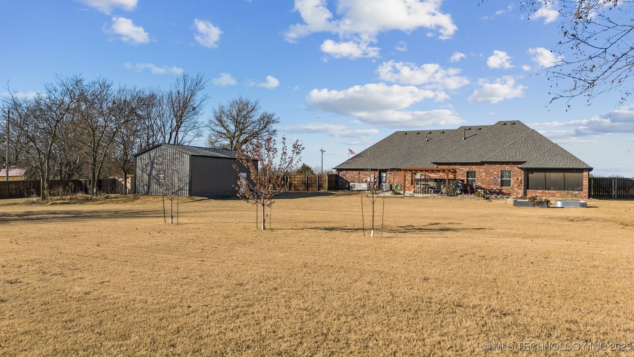 2251 S Osage Avenue Property Photo 31