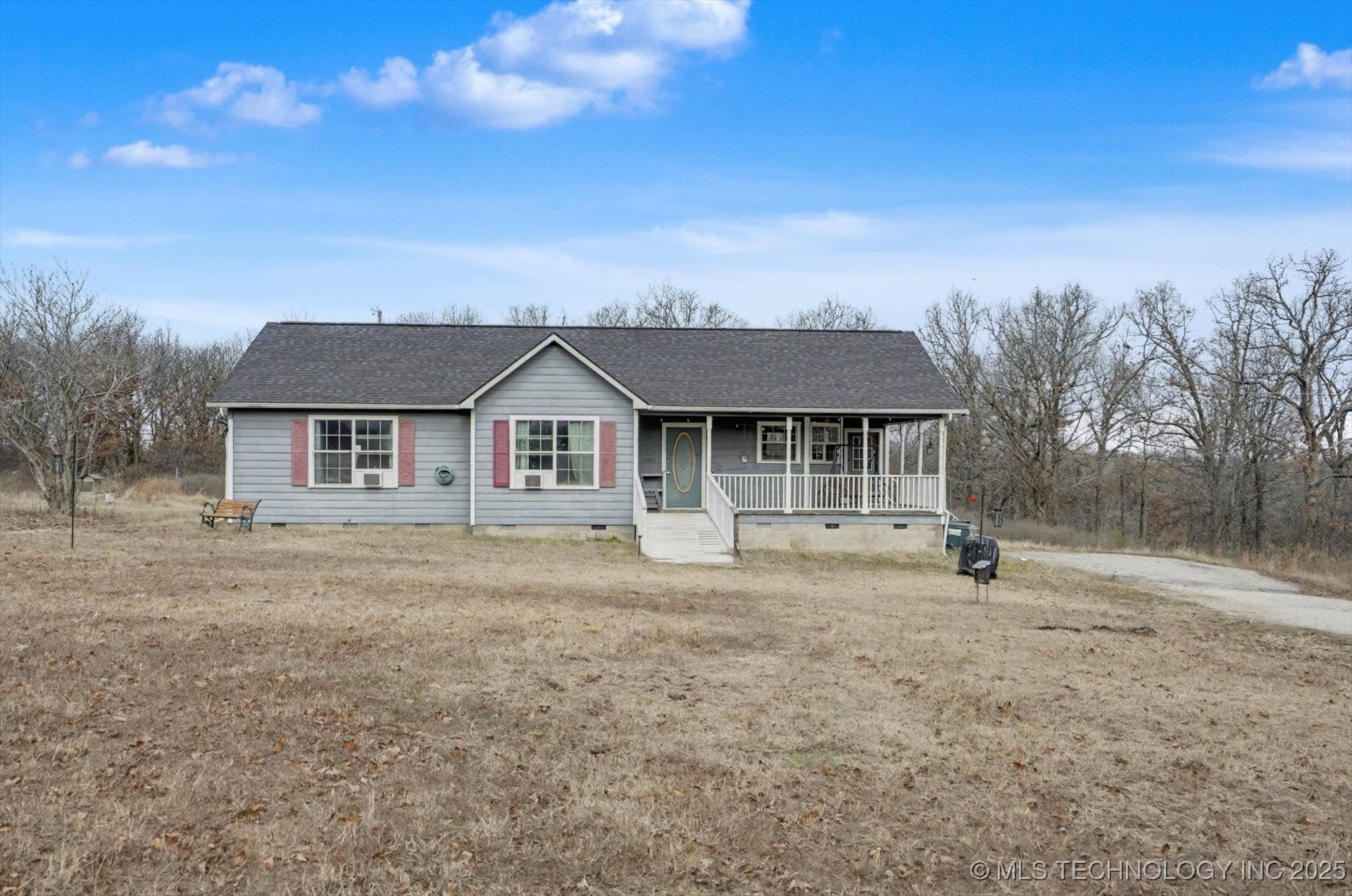 9315 N 27th West Avenue Property Photo 1