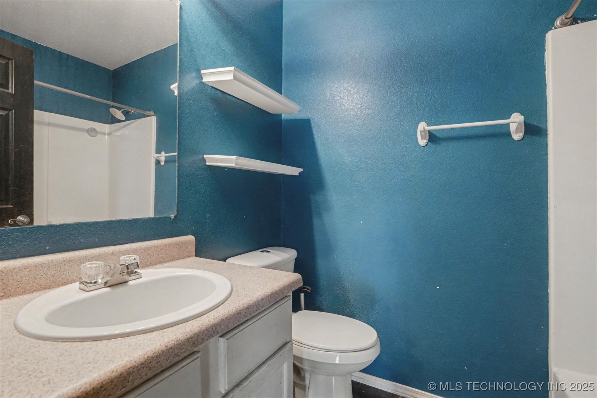 9315 N 27th West Avenue Property Photo 23