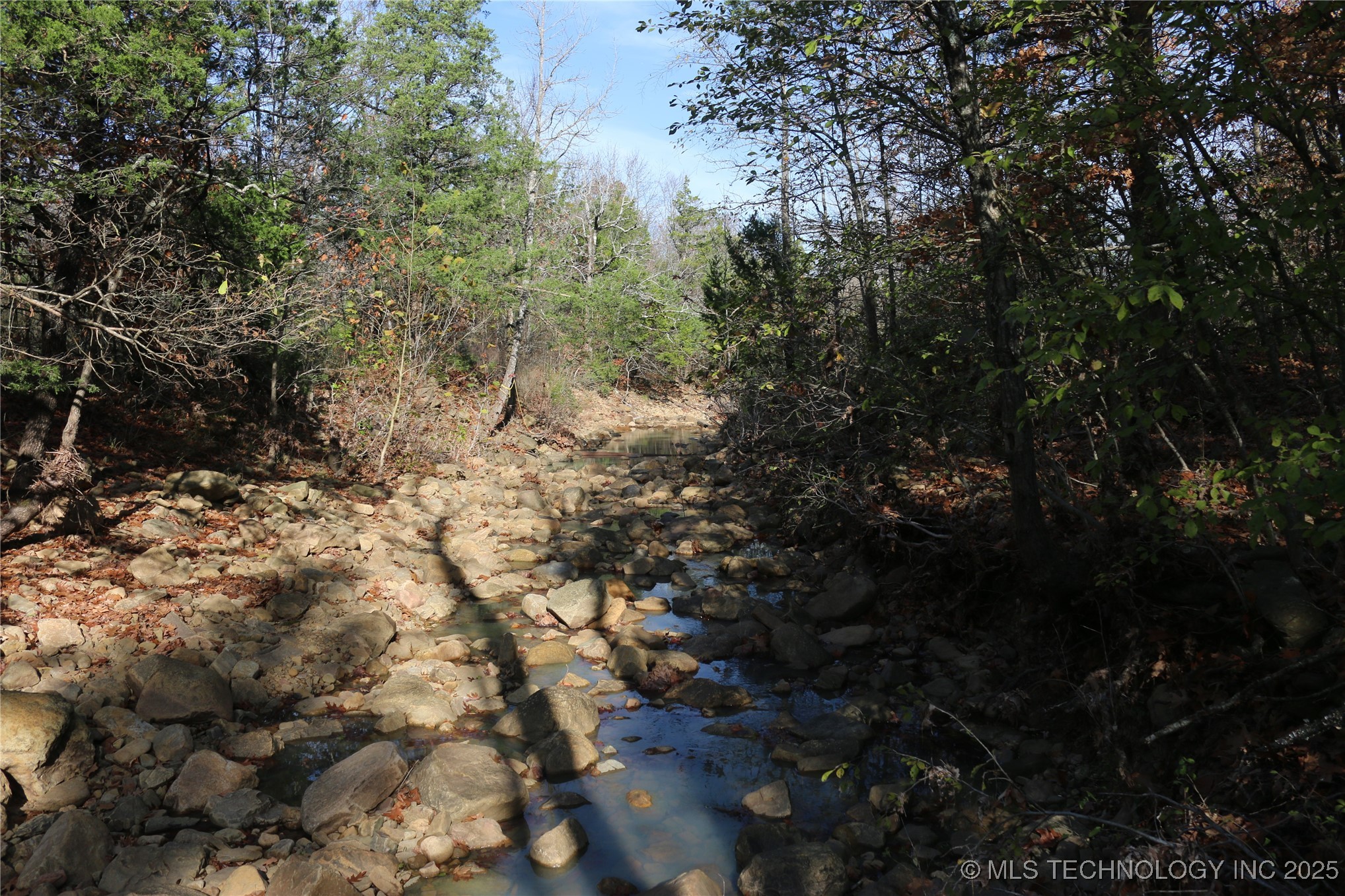 Poteau Mountain Property Photo 17
