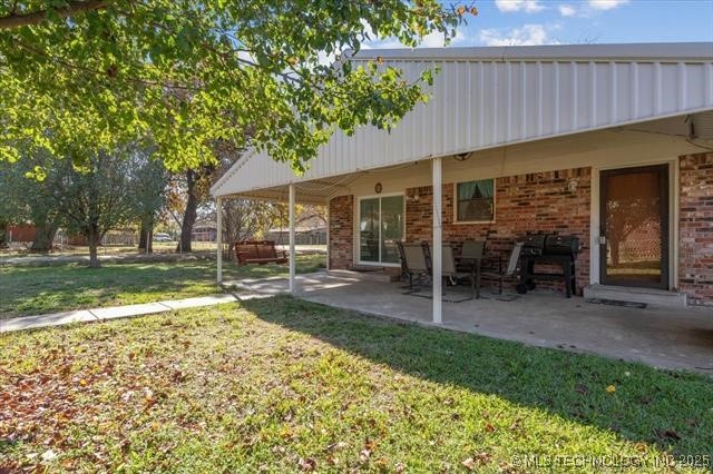 21384 Stampede Property Photo 3