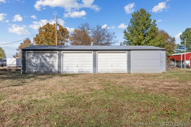 21384 Stampede Property Photo 7