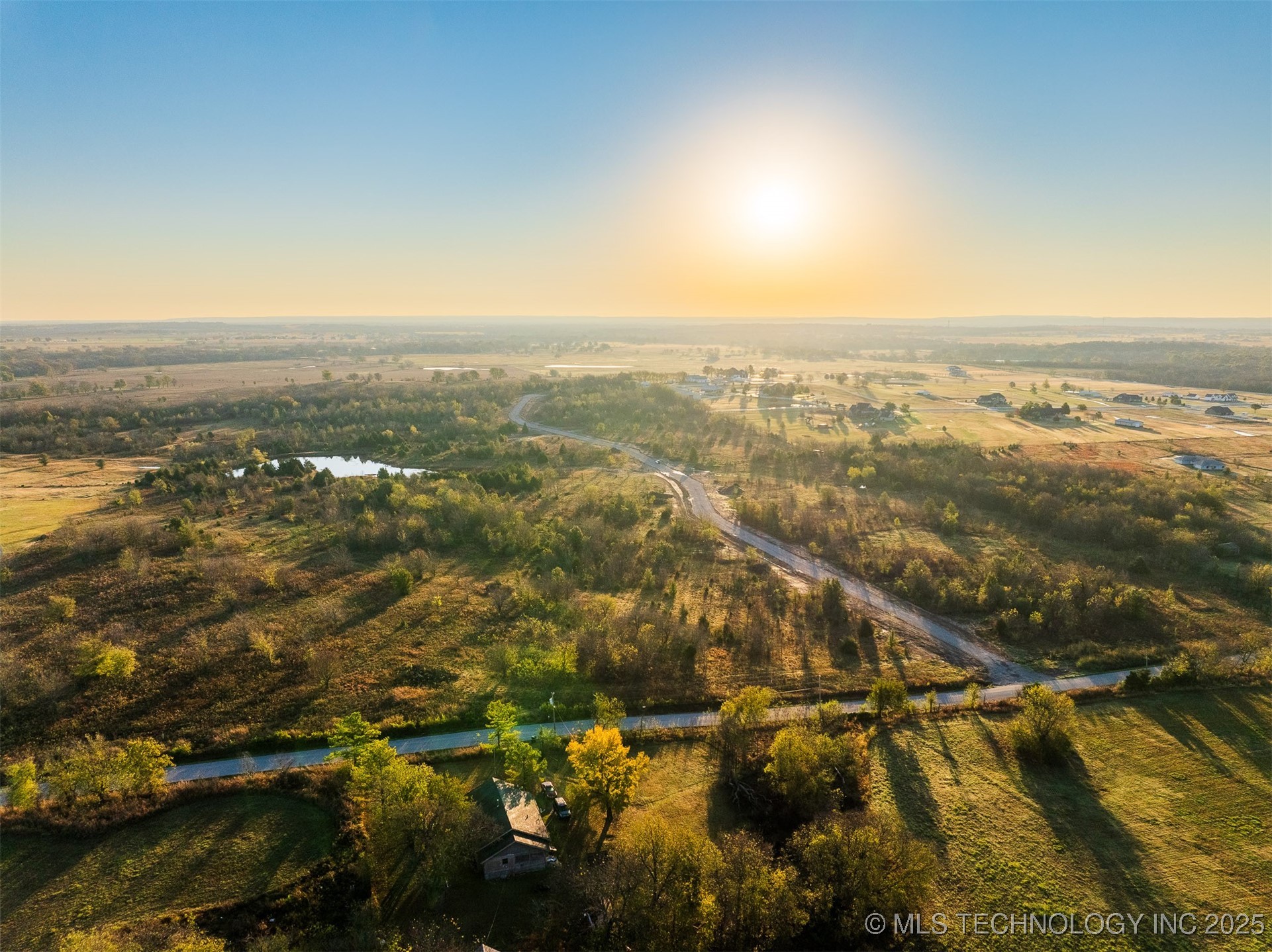 03 W 195th Street S Property Photo 7