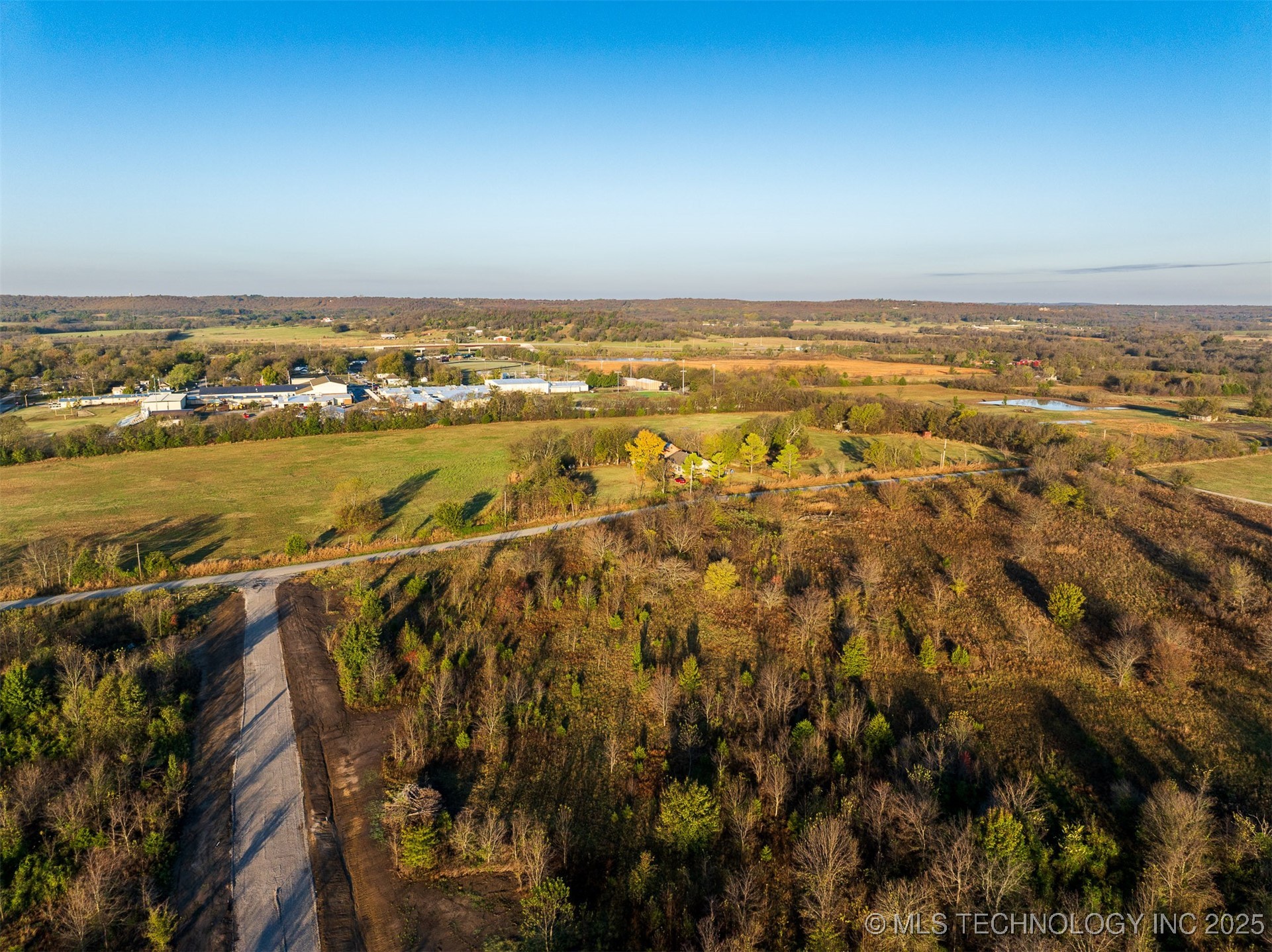 03 W 195th Street S Property Photo 11