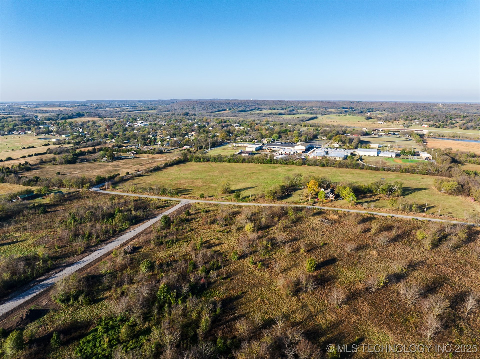 03 W 195th Street S Property Photo 14