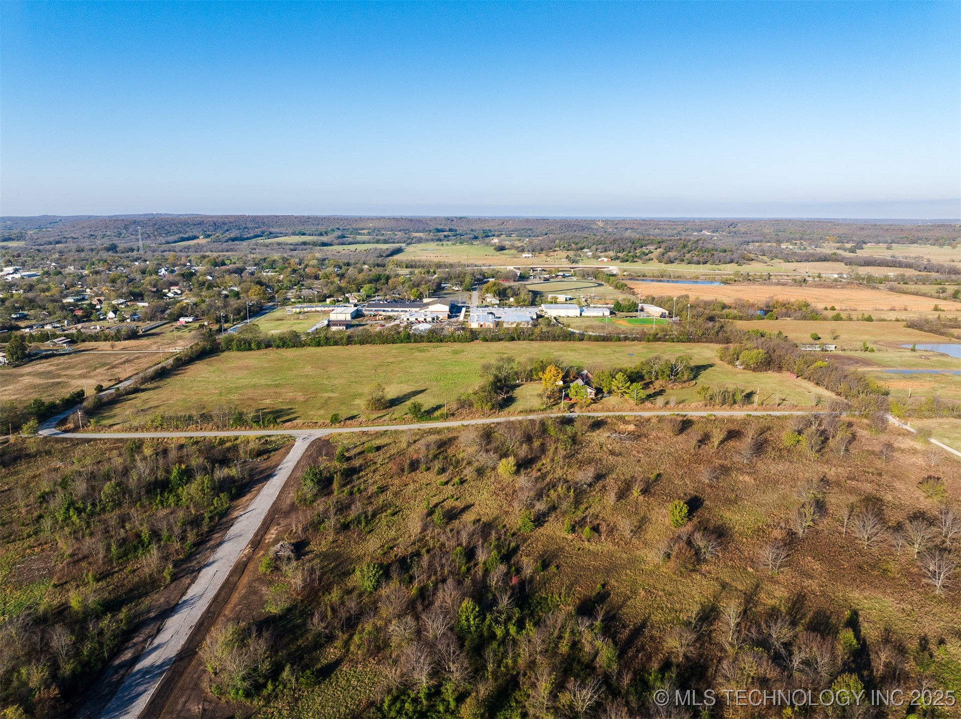 03 W 195th Street S Property Photo 15