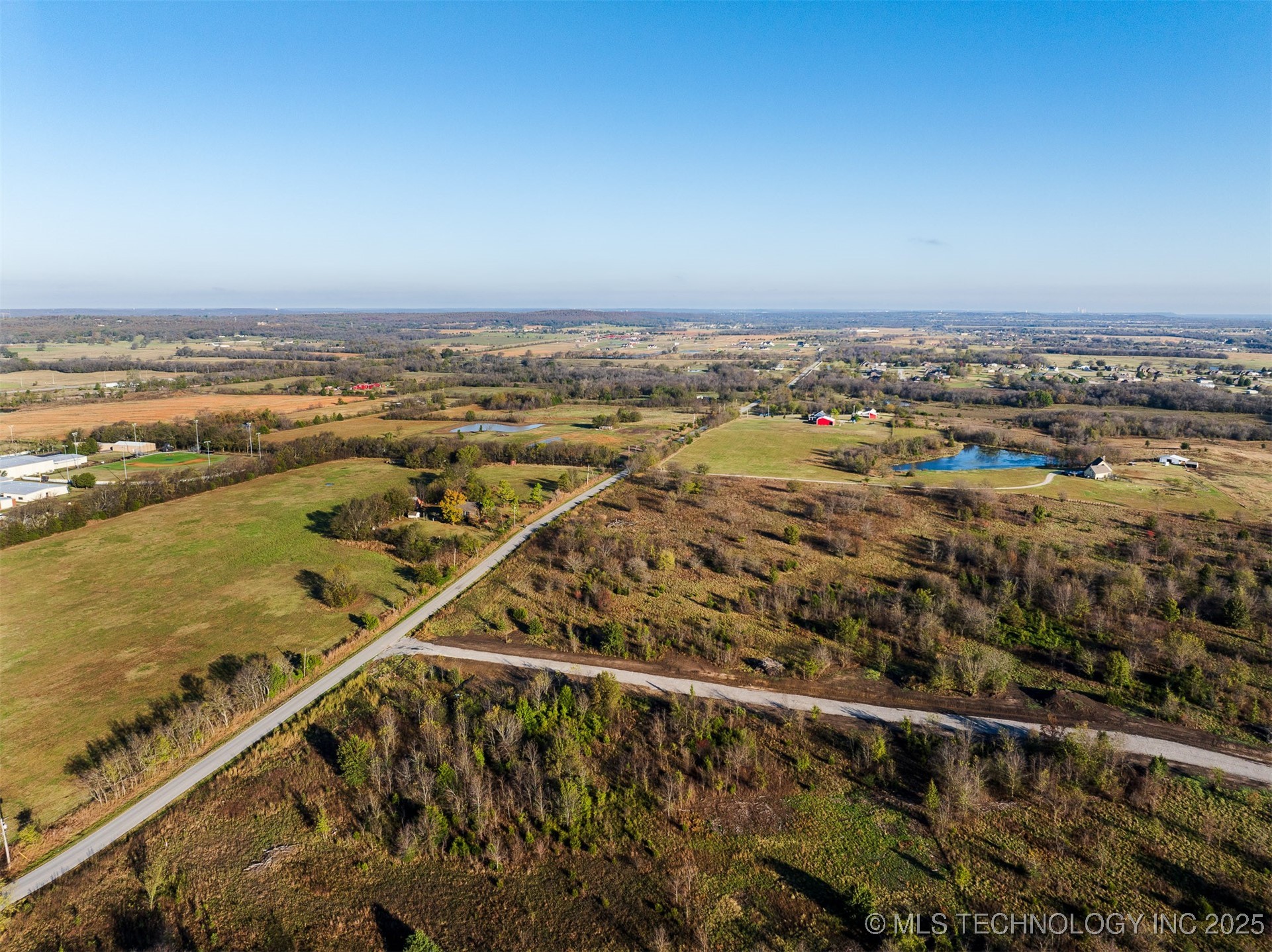 03 W 195th Street S Property Photo 18