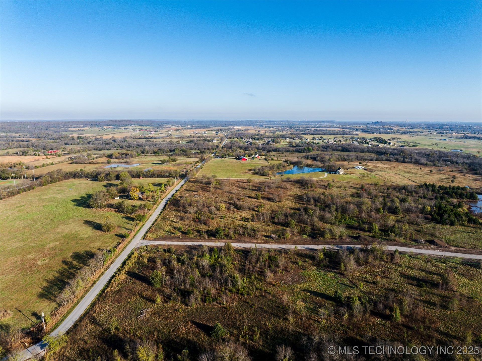 03 W 195th Street S Property Photo 19