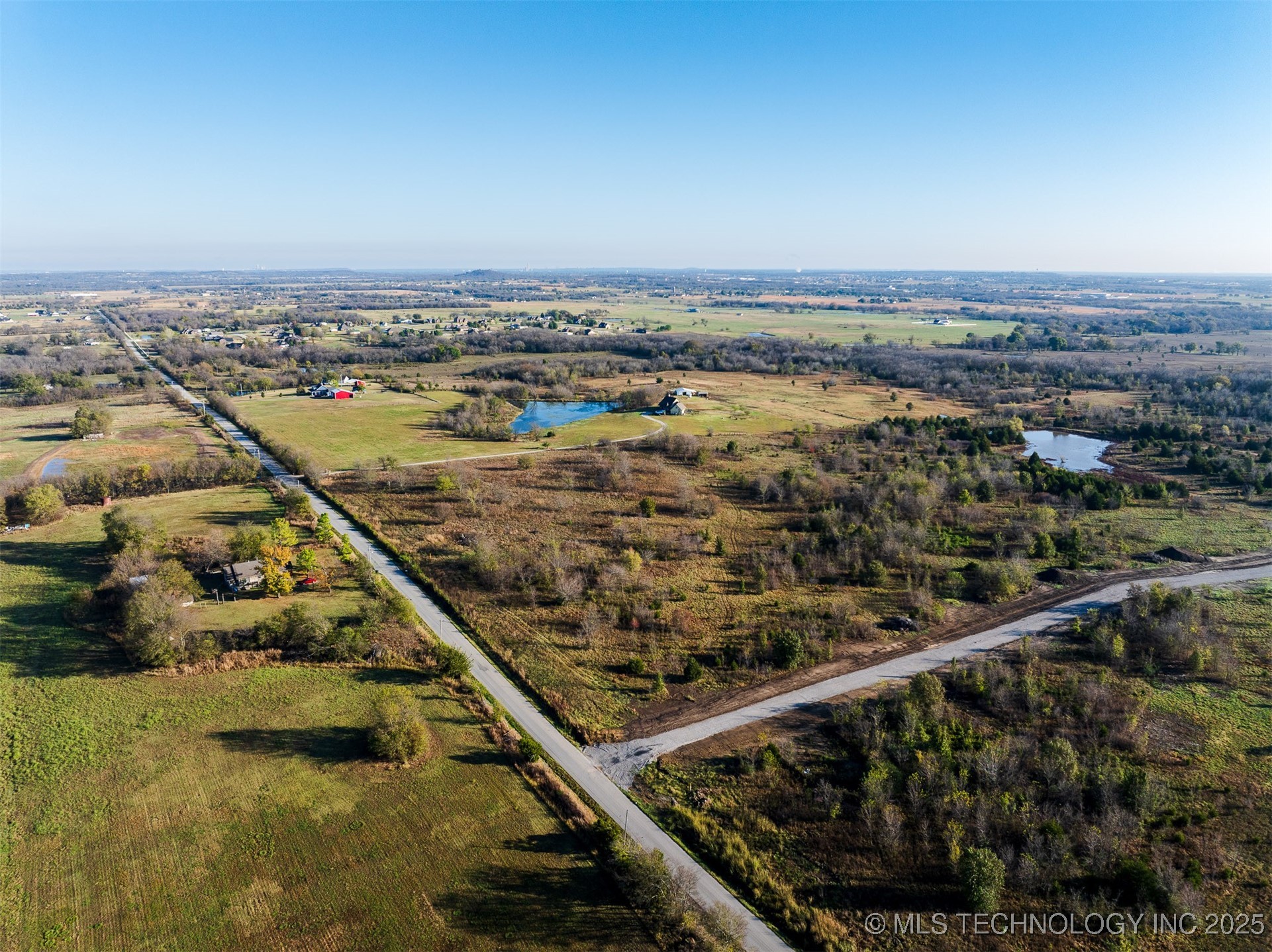 03 W 195th Street S Property Photo 20