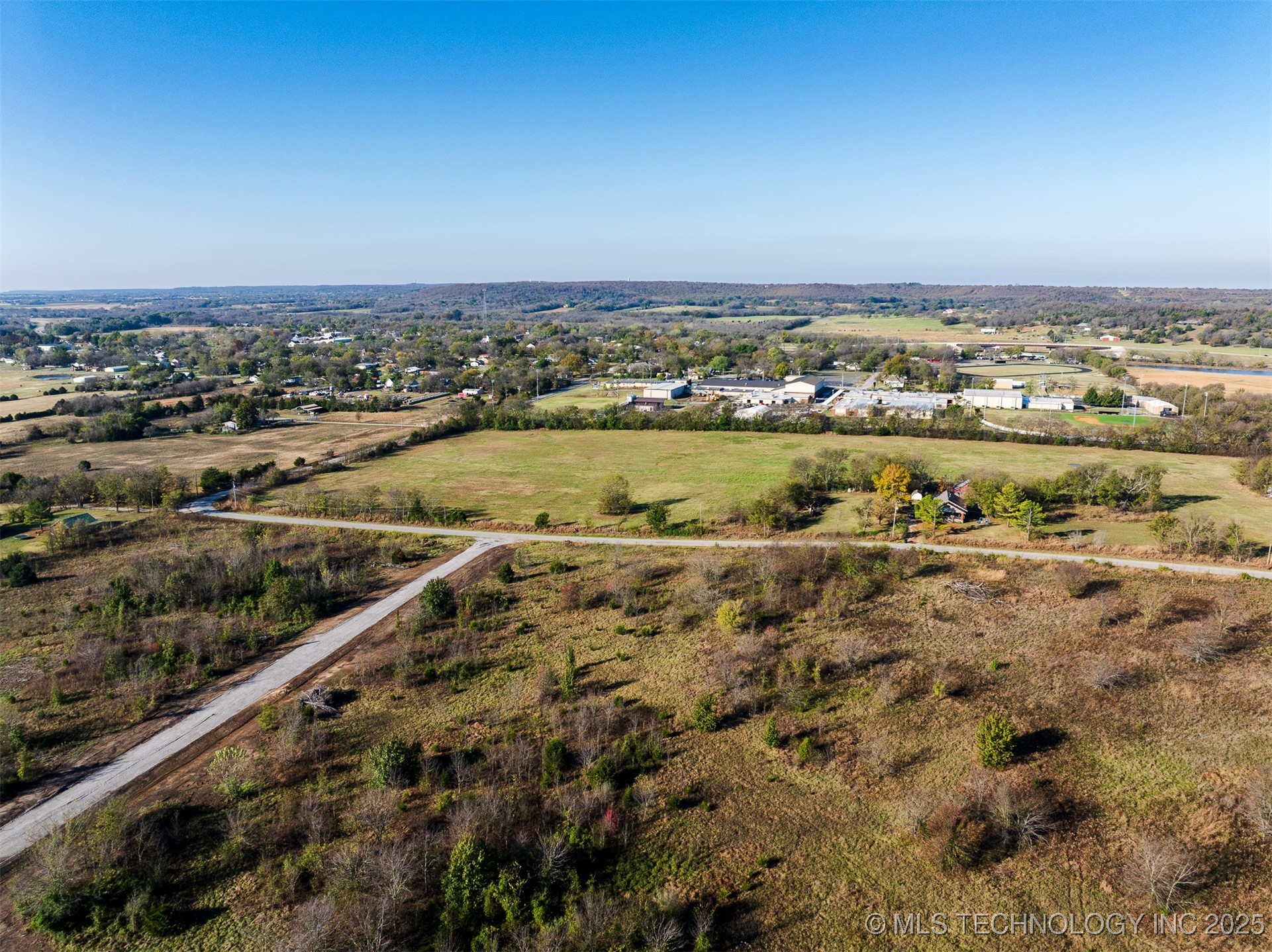 03 W 195th Street S Property Photo 25