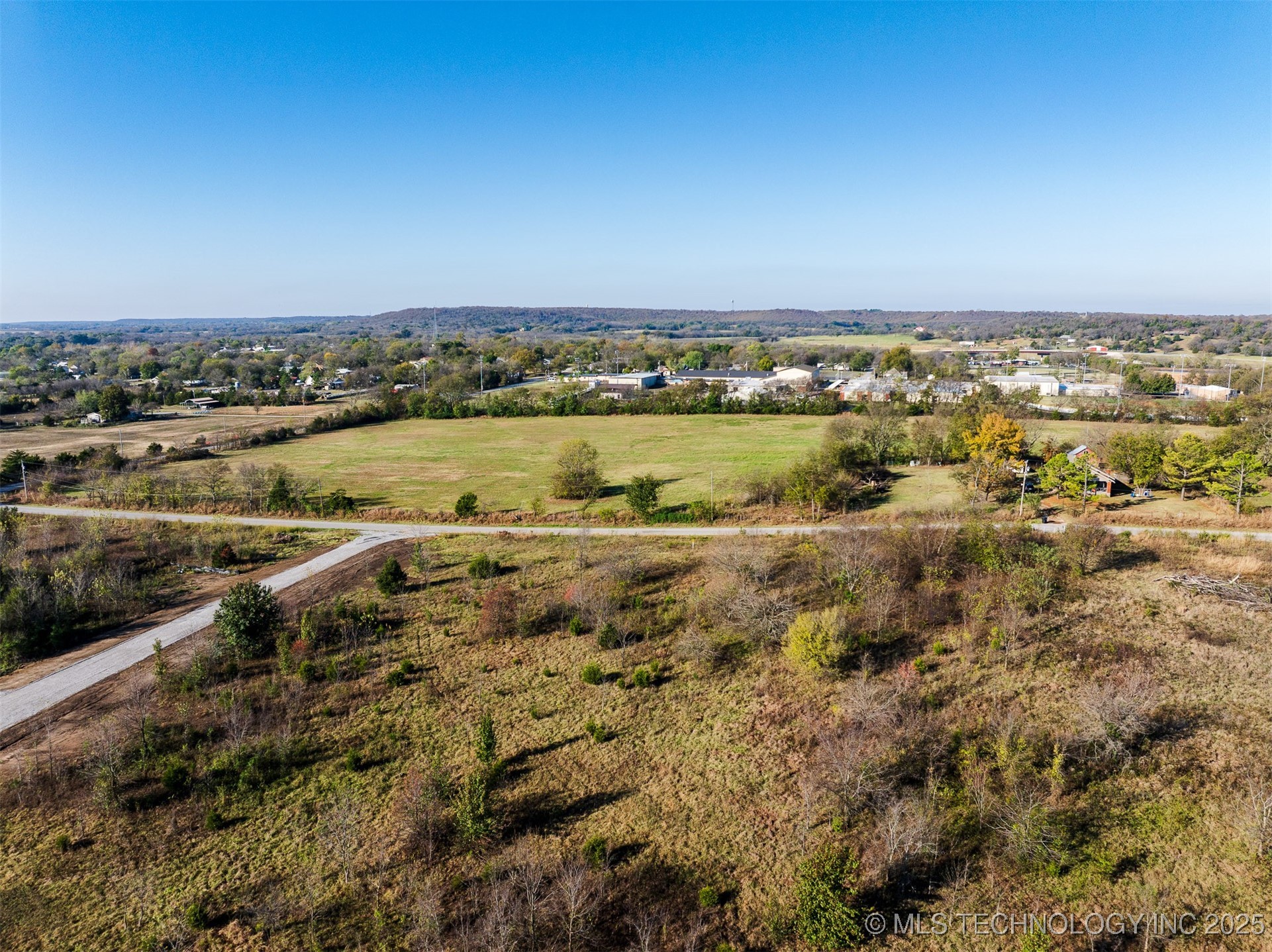 03 W 195th Street S Property Photo 38