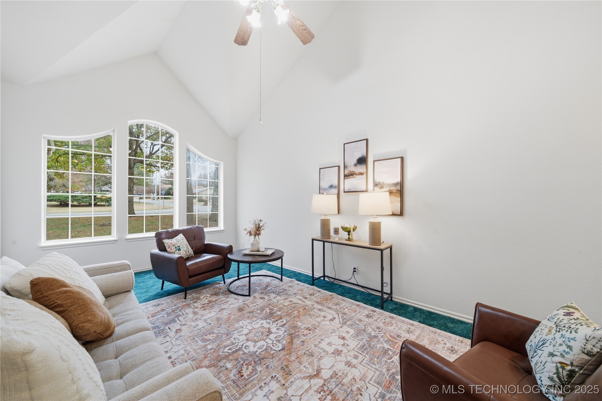 23429 King Street Property Photo 9