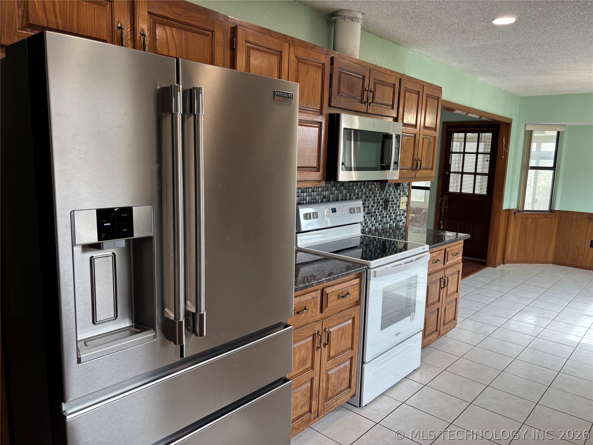 4517 S 135th East Avenue Property Photo 12