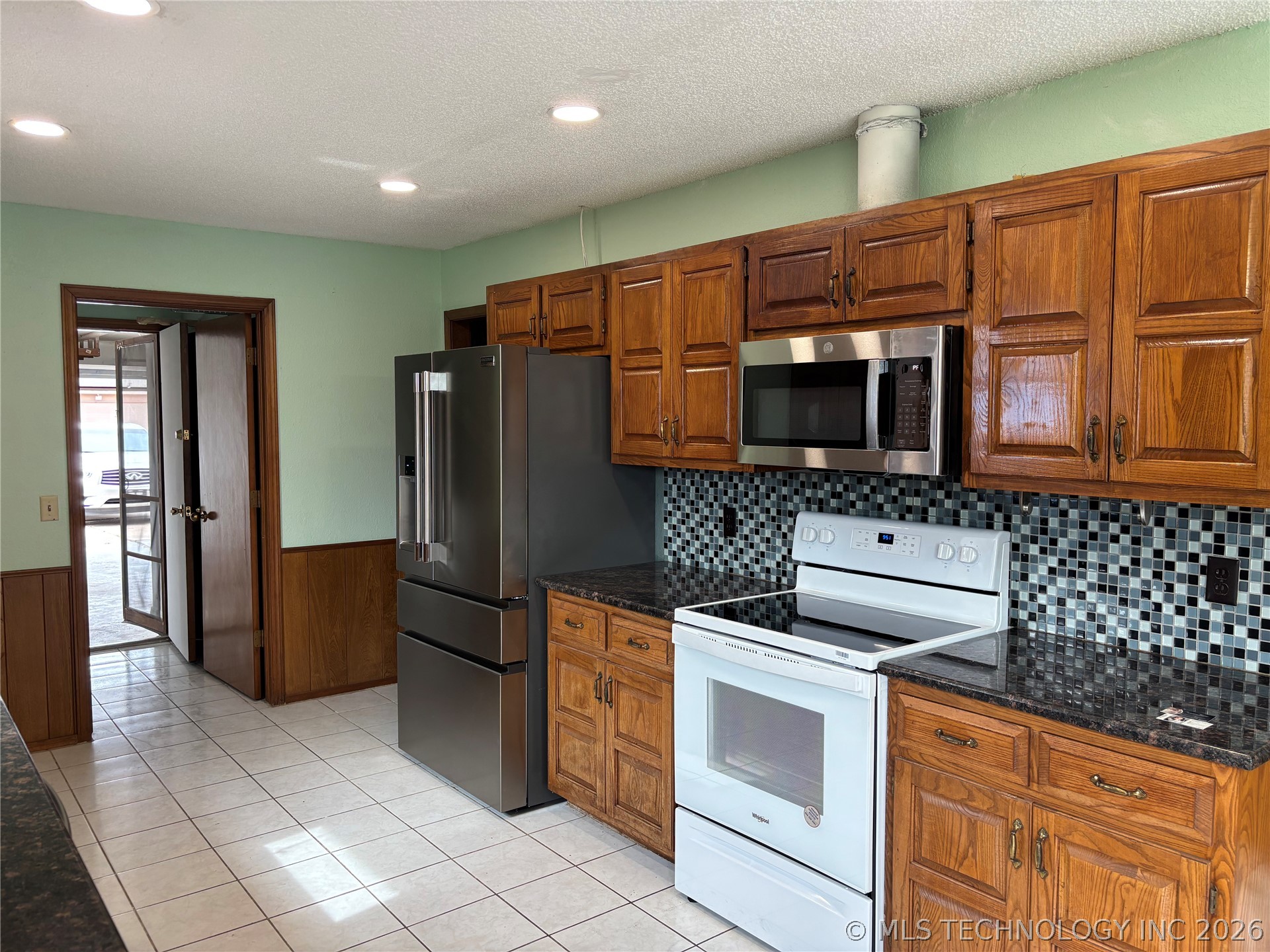 4517 S 135th East Avenue Property Photo 13