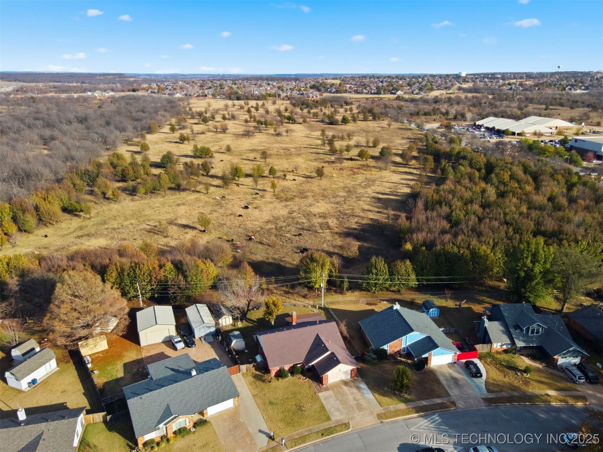 4517 S 135th East Avenue Property Photo 29