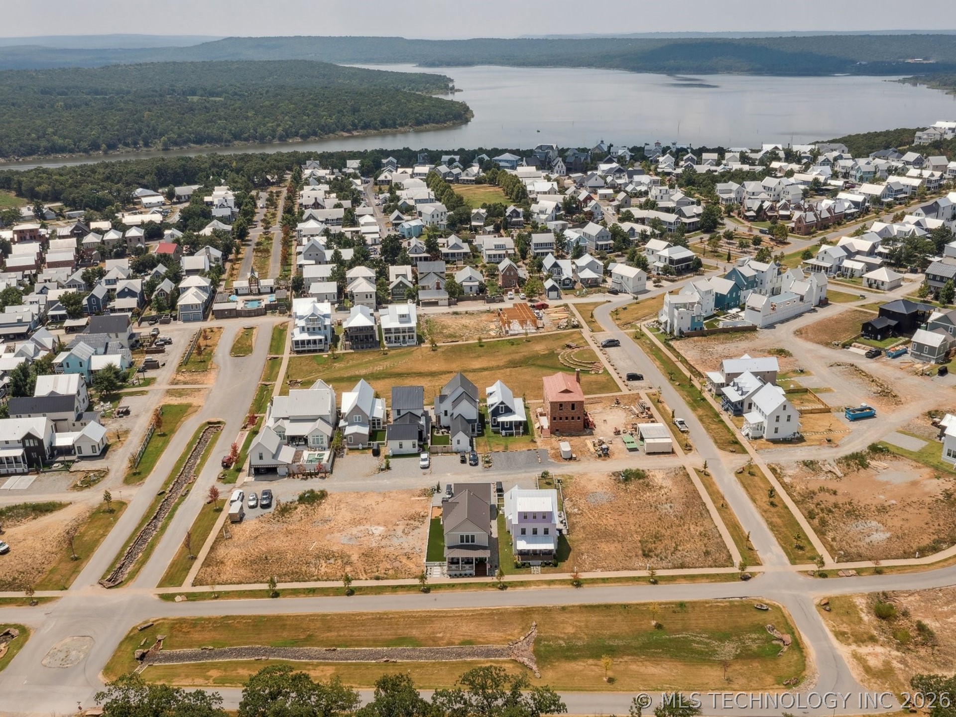 39 Lower Greenway Property Photo 3