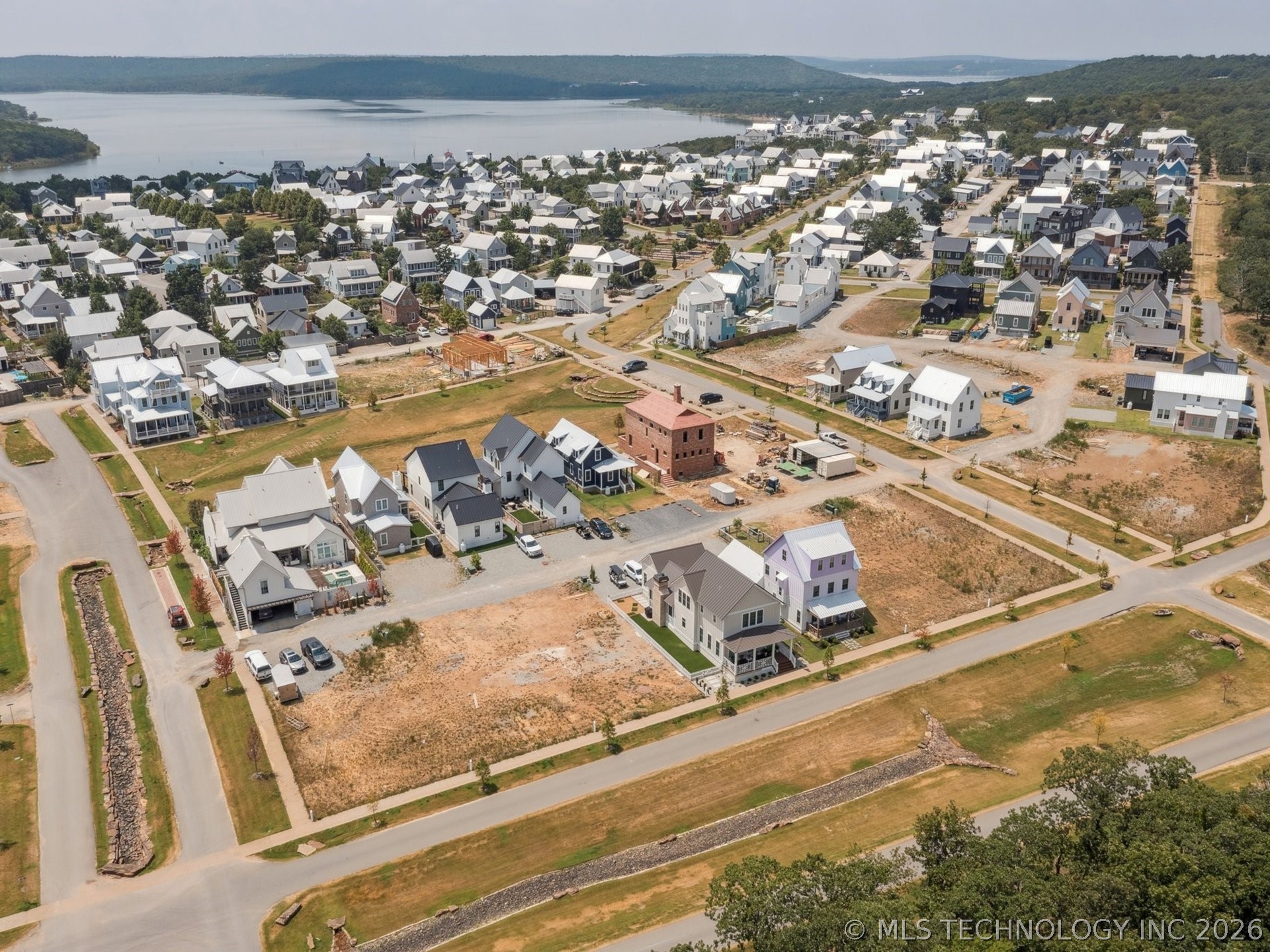 39 Lower Greenway Property Photo 4