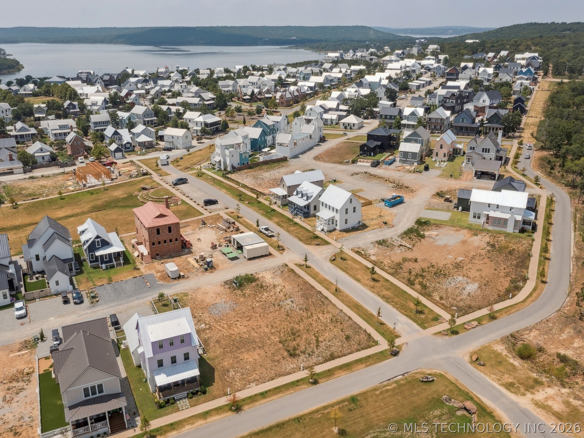 39 Lower Greenway Property Photo 5