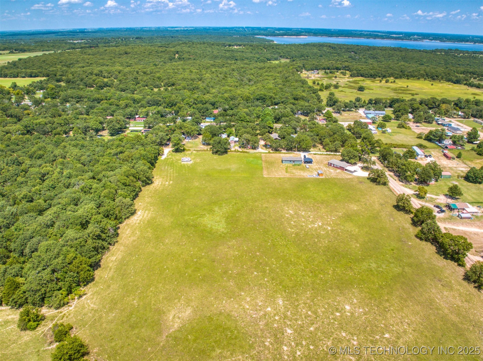 Edge Road Property Photo 10