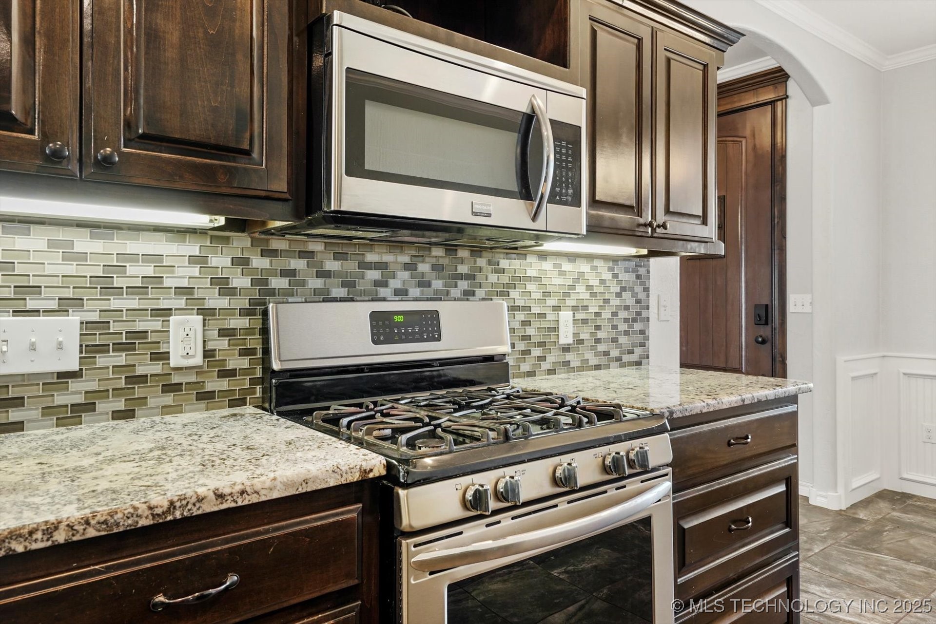 14303 N 35th East Avenue Property Photo 17