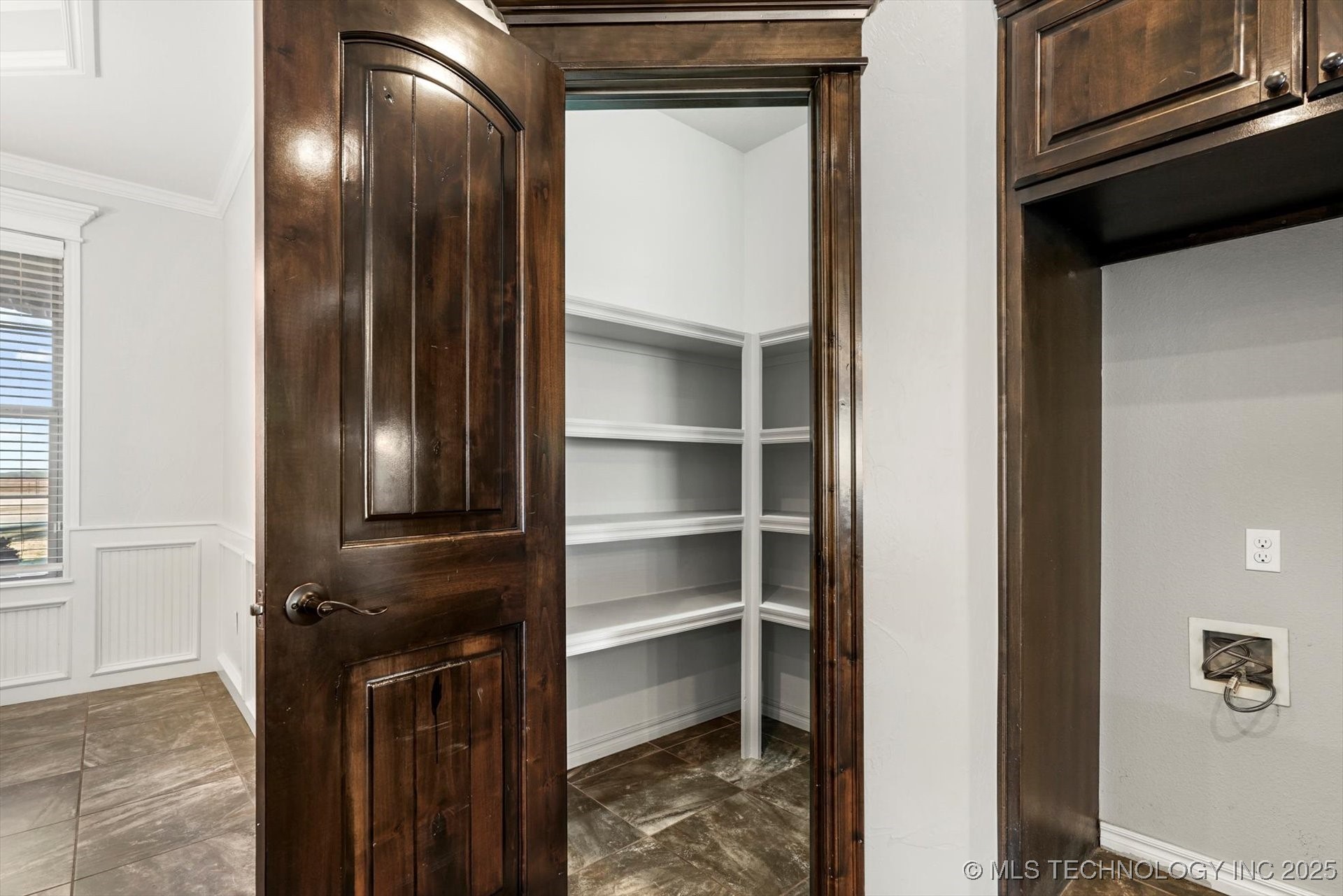 14303 N 35th East Avenue Property Photo 18