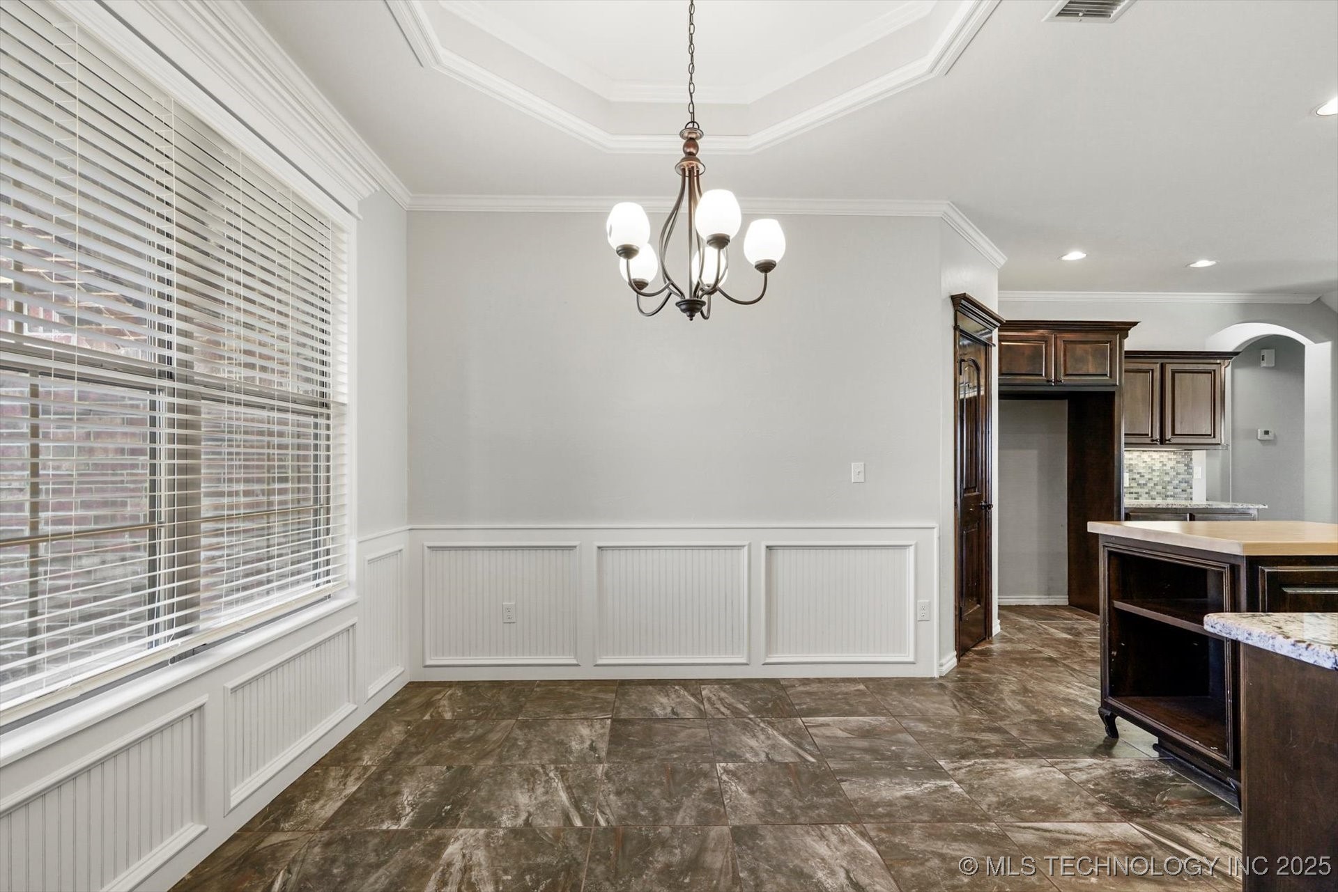 14303 N 35th East Avenue Property Photo 22