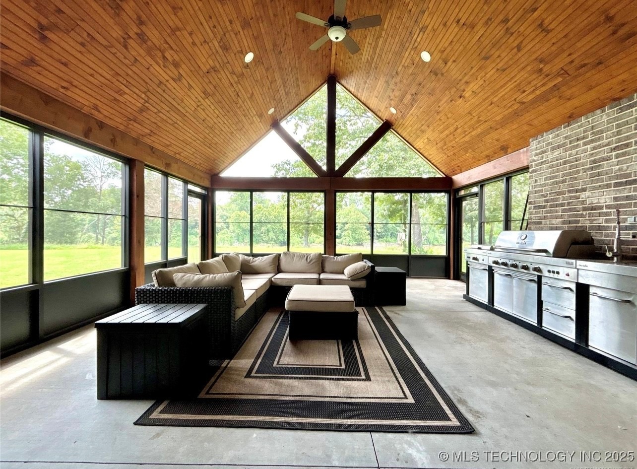 603900 E 140th Road Property Photo 10