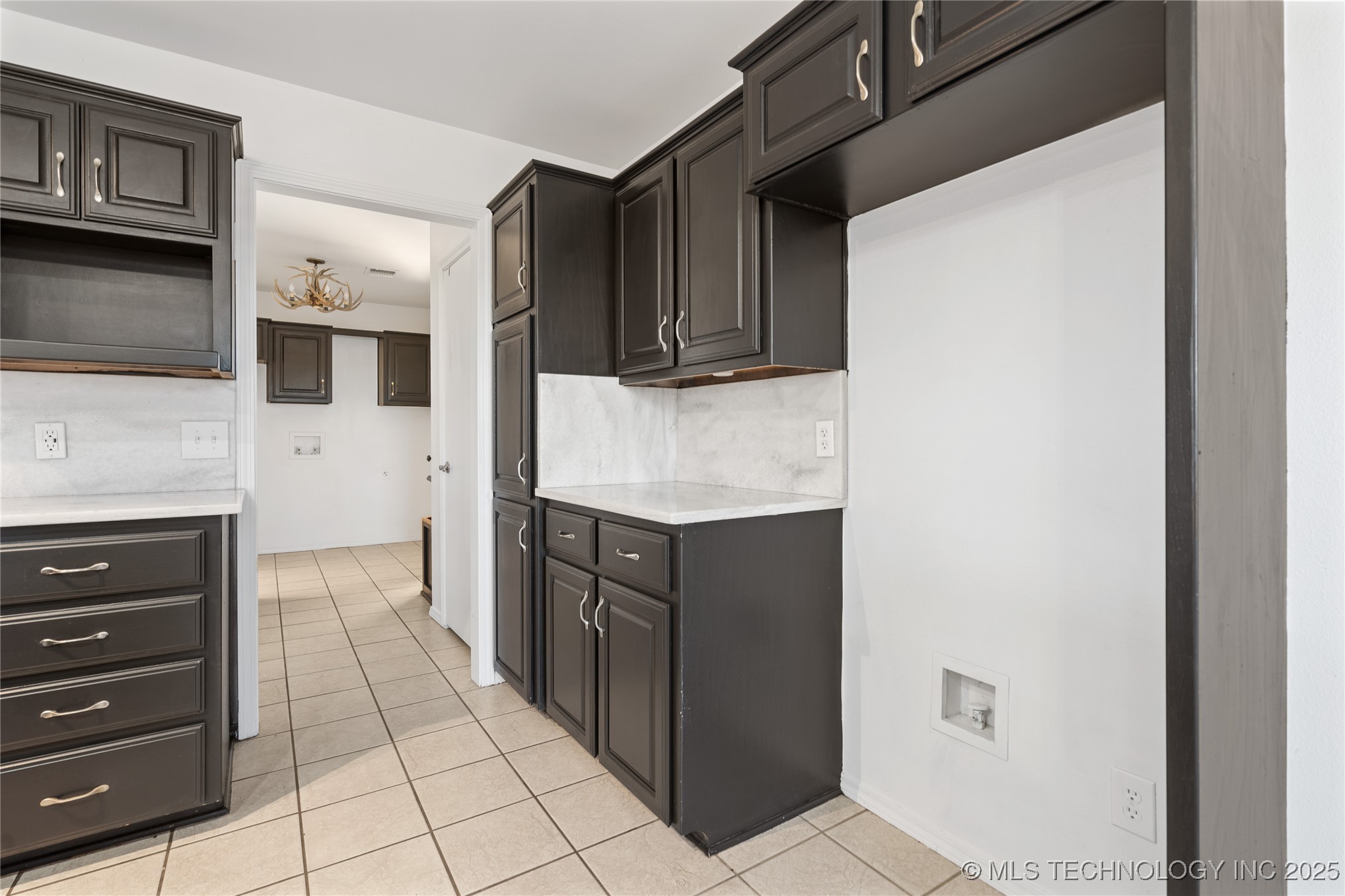 1389 Dillard Property Photo 8