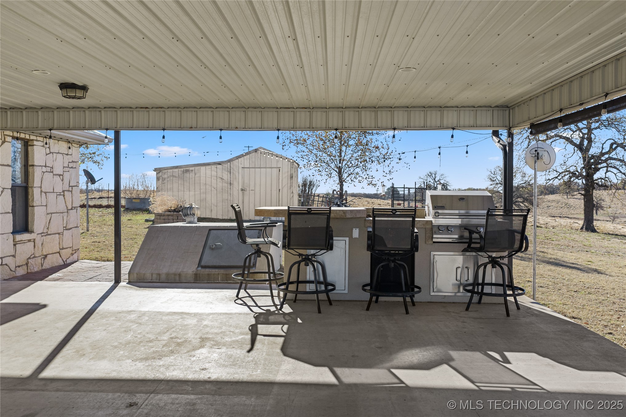 1389 Dillard Property Photo 25