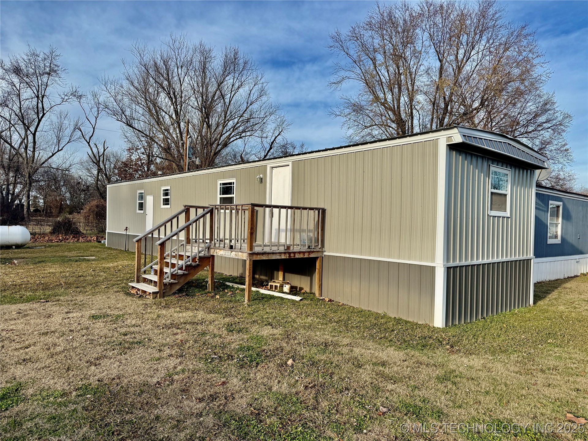 25271 S 606 Property Photo 2