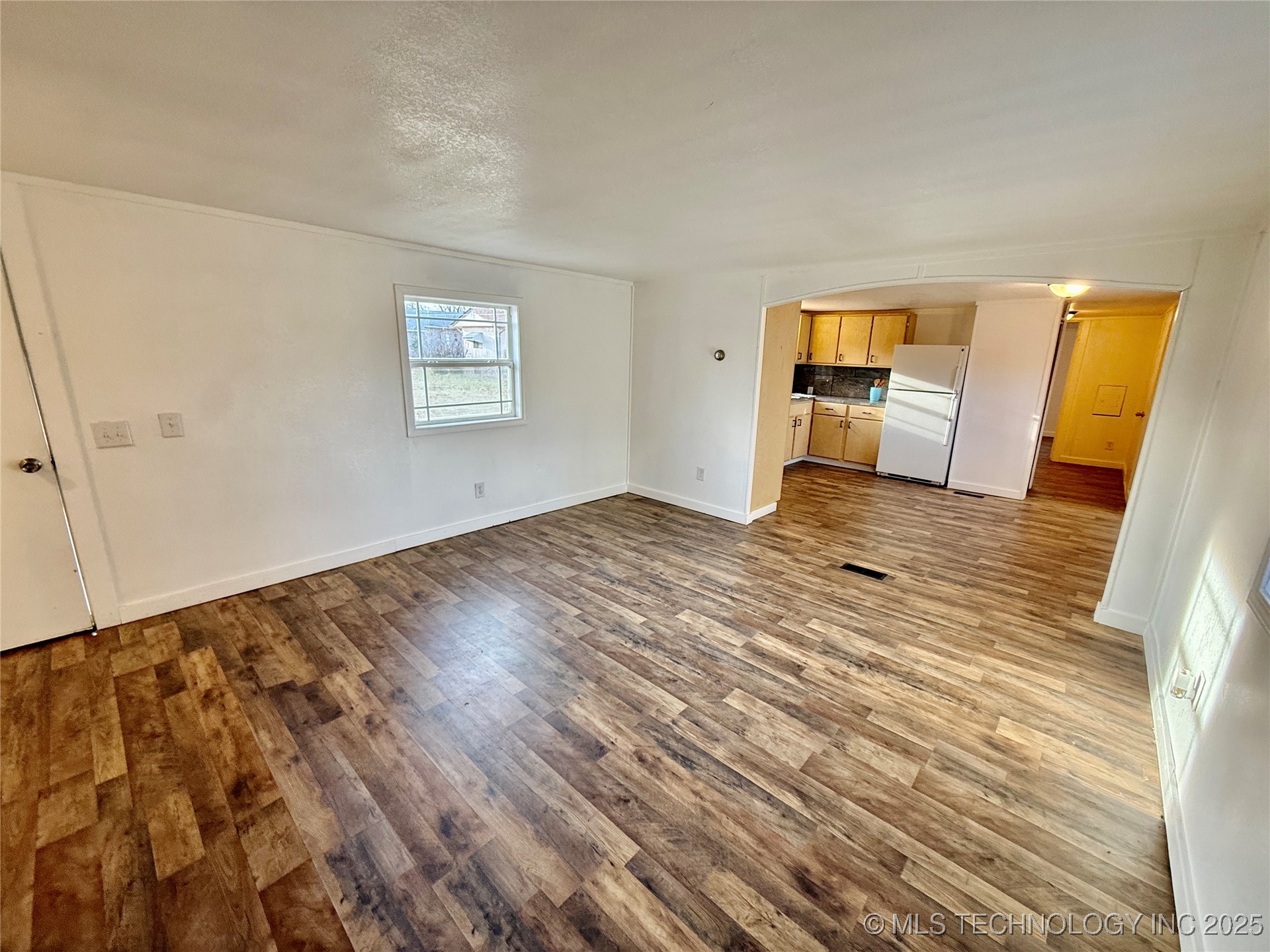 25271 S 606 Property Photo 5