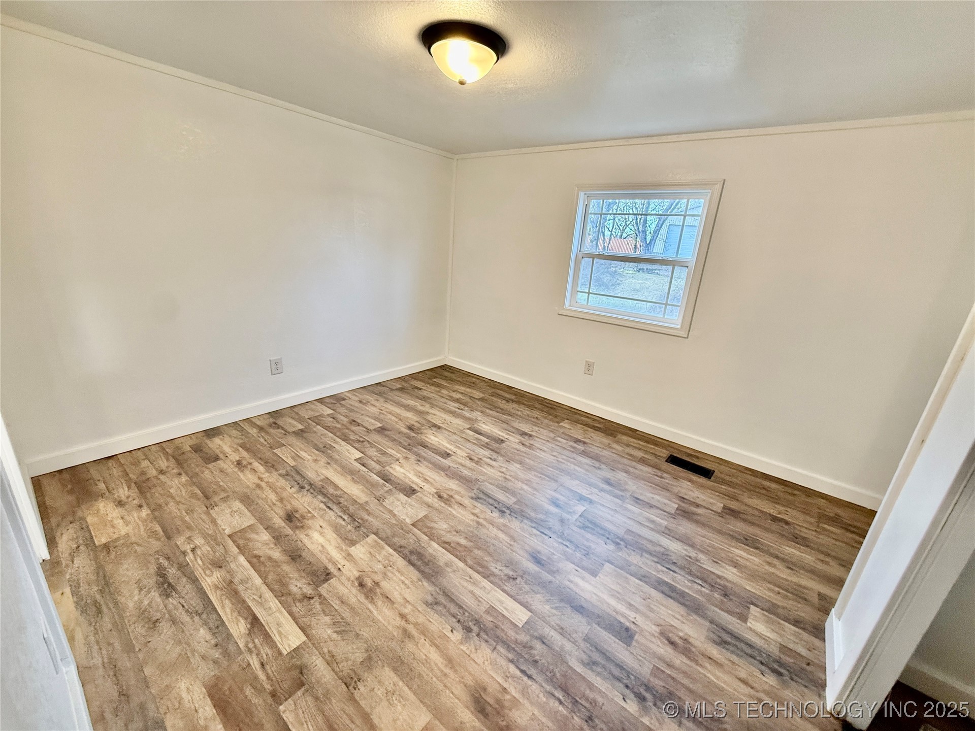 25271 S 606 Property Photo 14