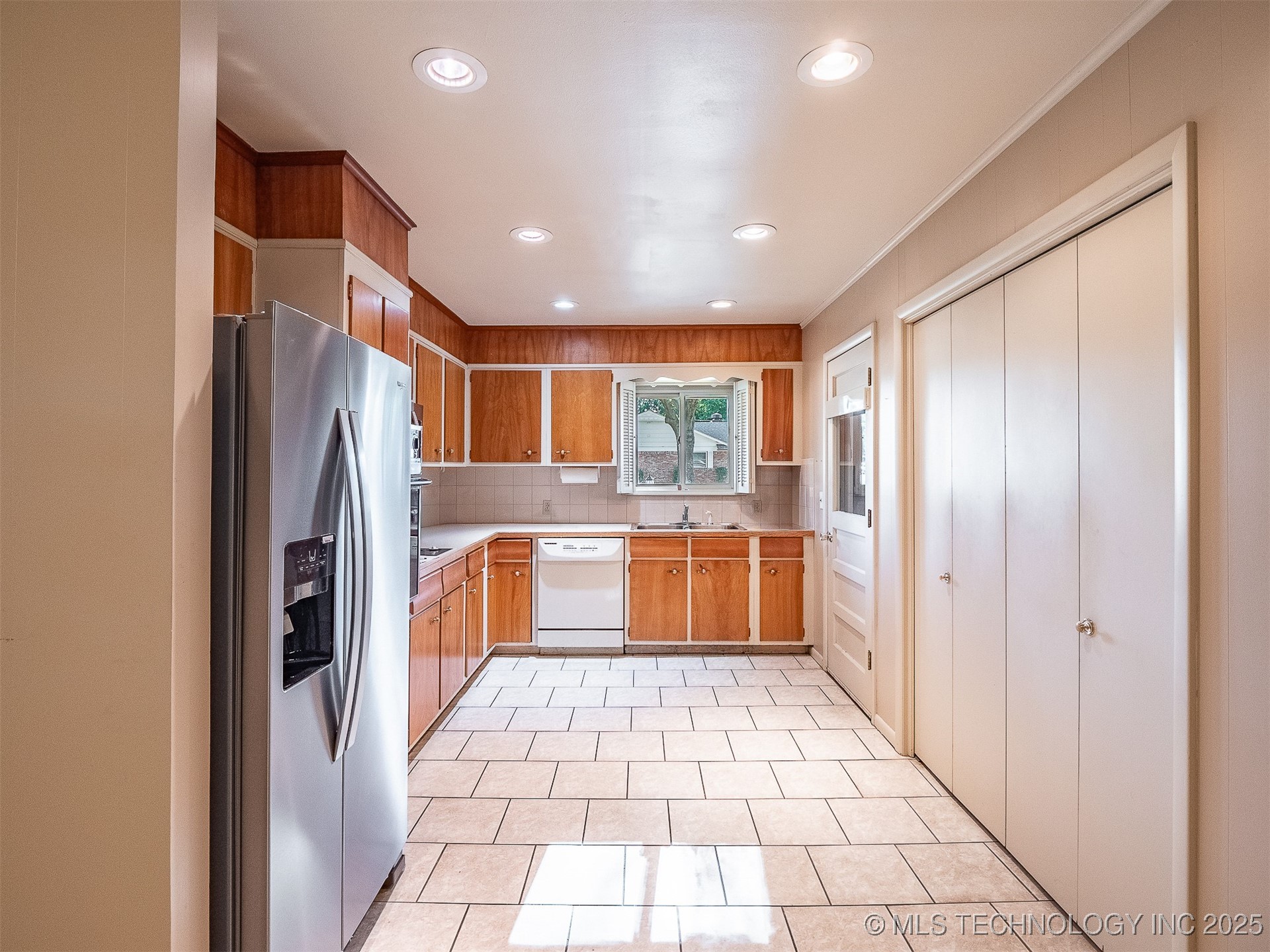 1708 Louise Drive Property Photo 22