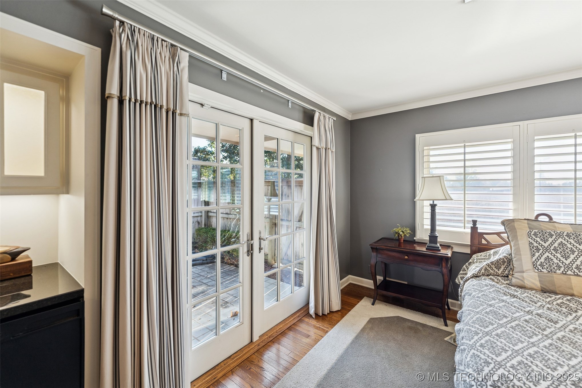 2430 E 38th Street S Property Photo 28